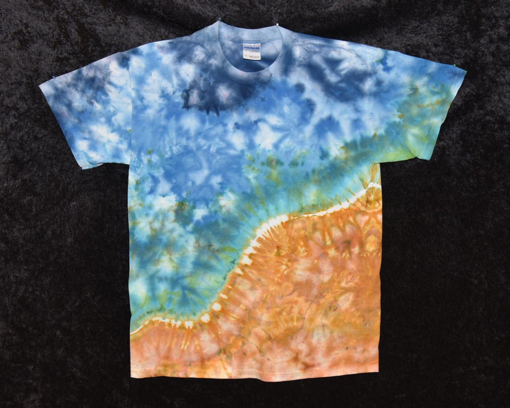 M (Medium - Adult) - T-Shirt - Beach Scene