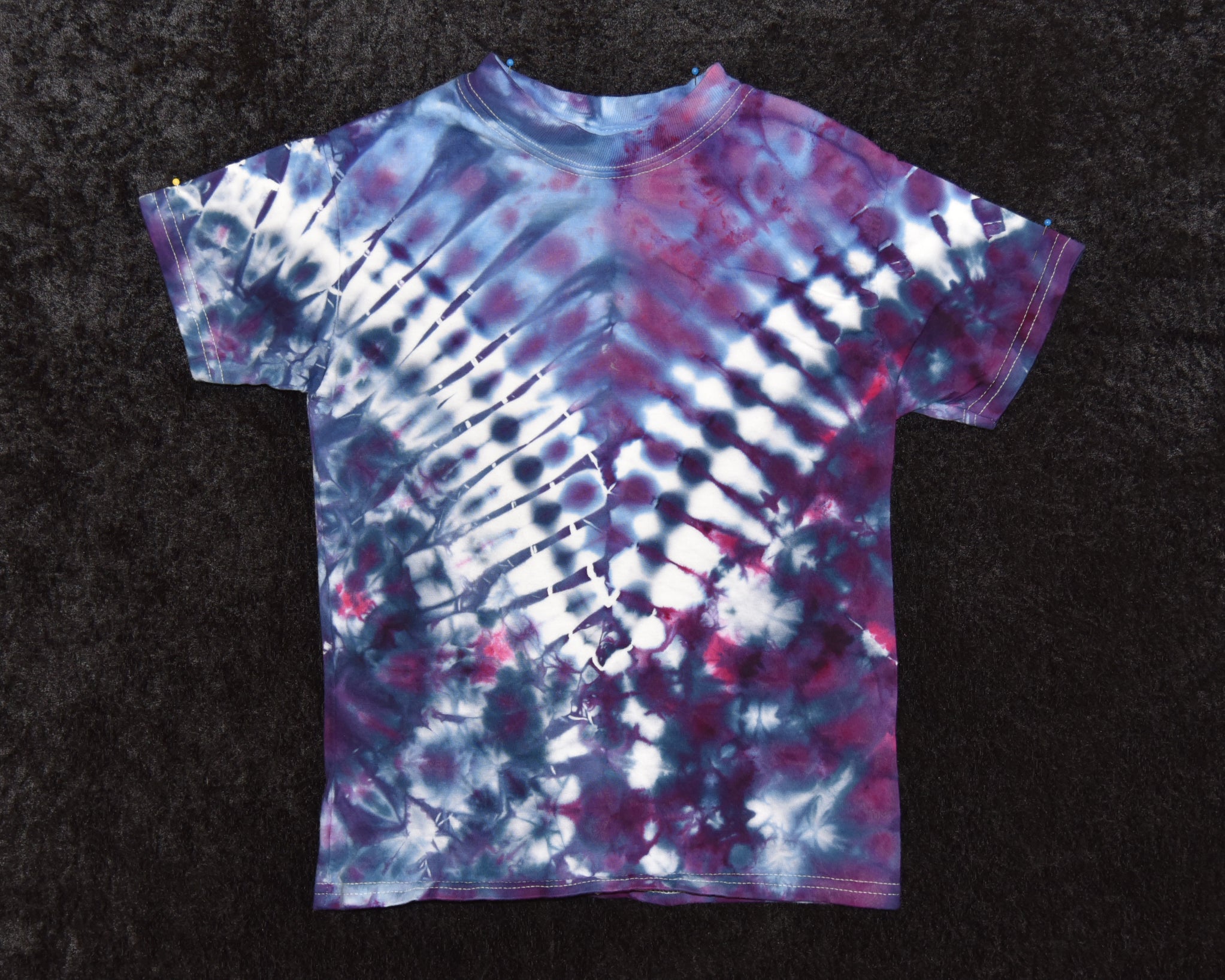 Youth (Size XS) T-shirt - Purple and Blue "V"