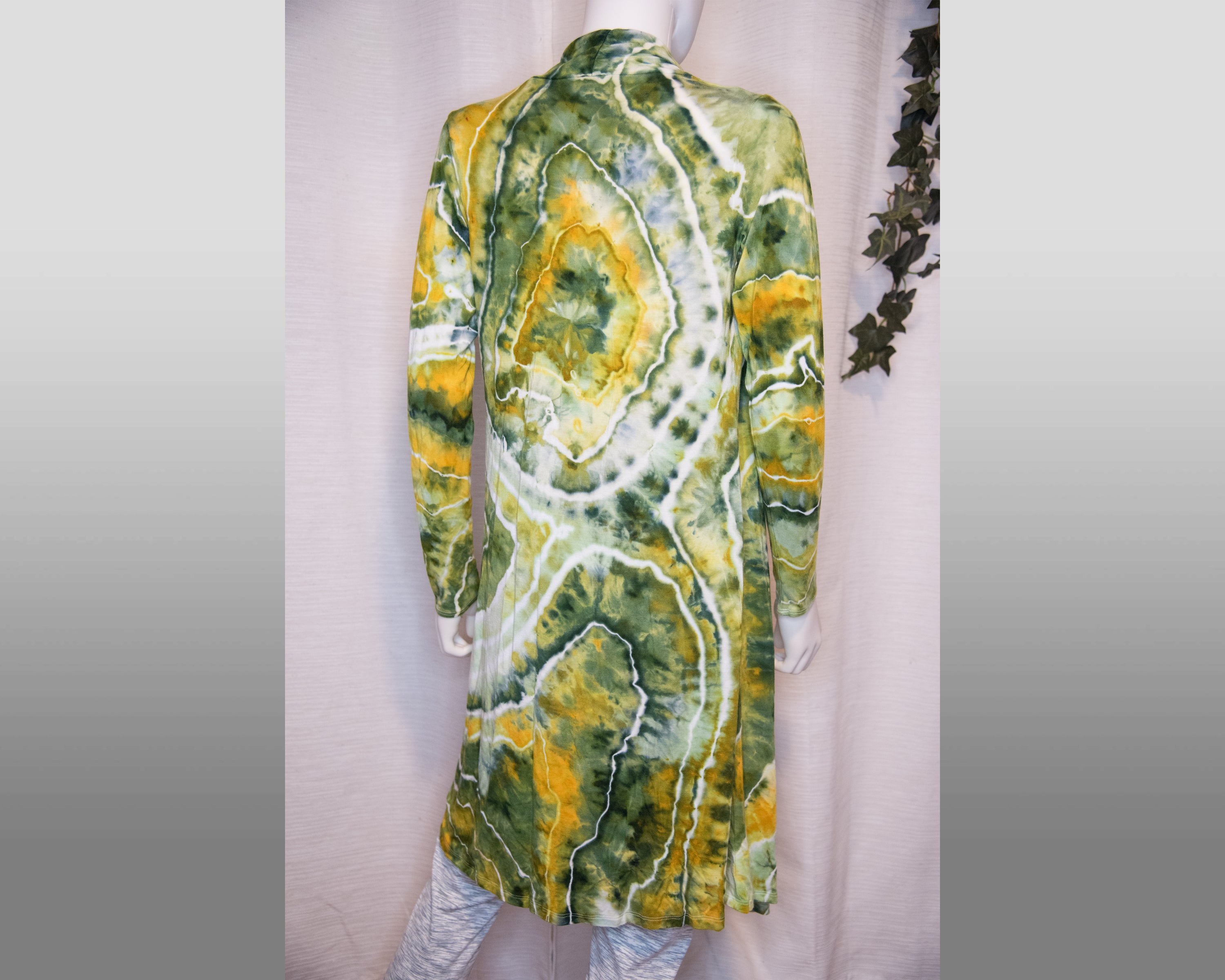 Duster - Small - Green Yellow Geode
