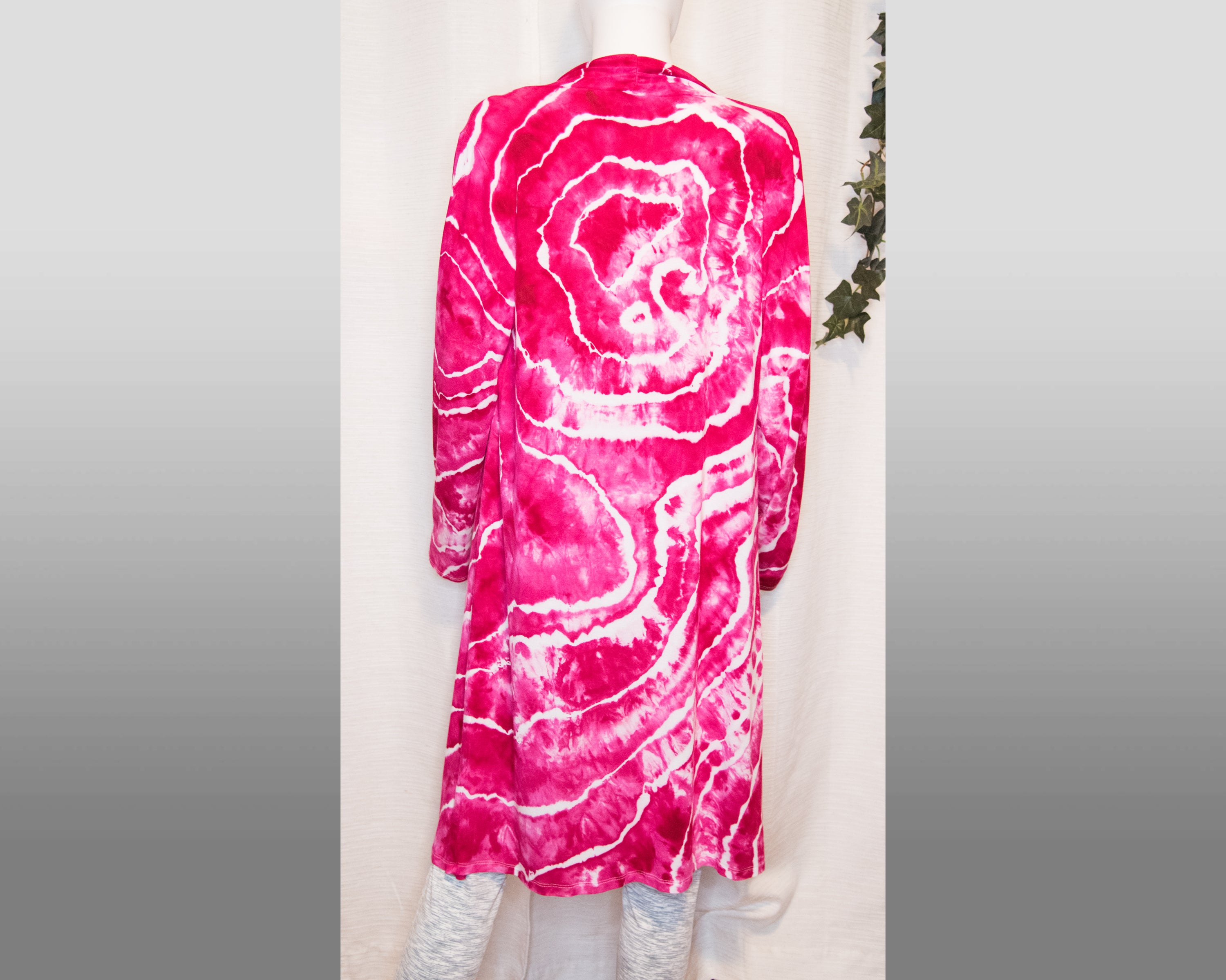 Duster - XXL - Fuchsia (pink-ish red) Geode