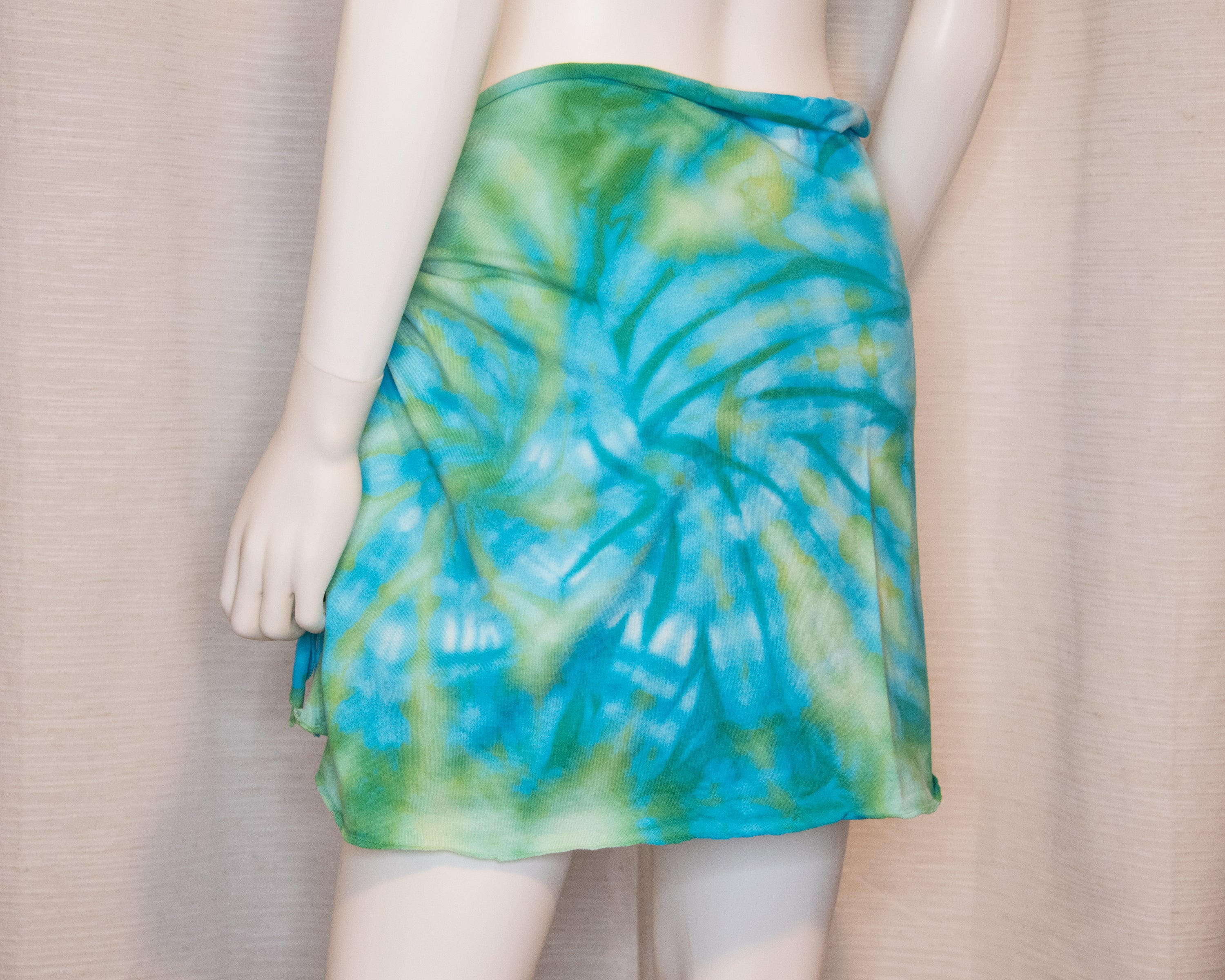Short Beach Sarong - Green, Blue