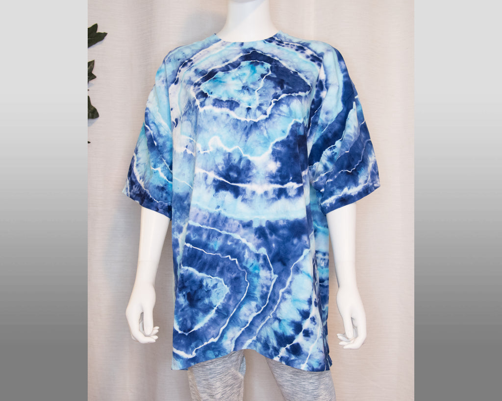 2XL (adult) - T-Shirt - Blue Geode Pattern