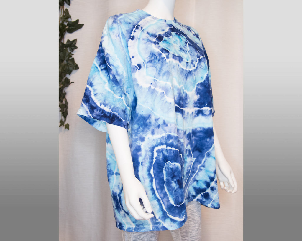 2XL (adult) - T-Shirt - Blue Geode Pattern