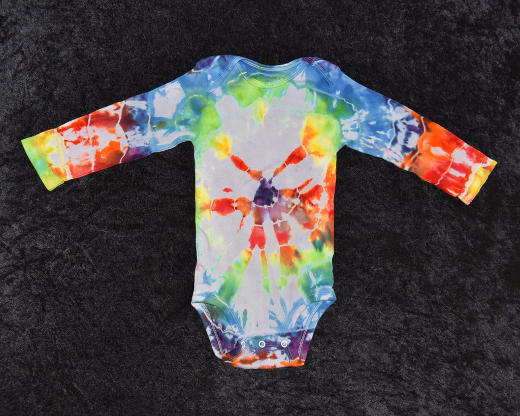 18 mo. bodysuit - Rainbow Bullseye