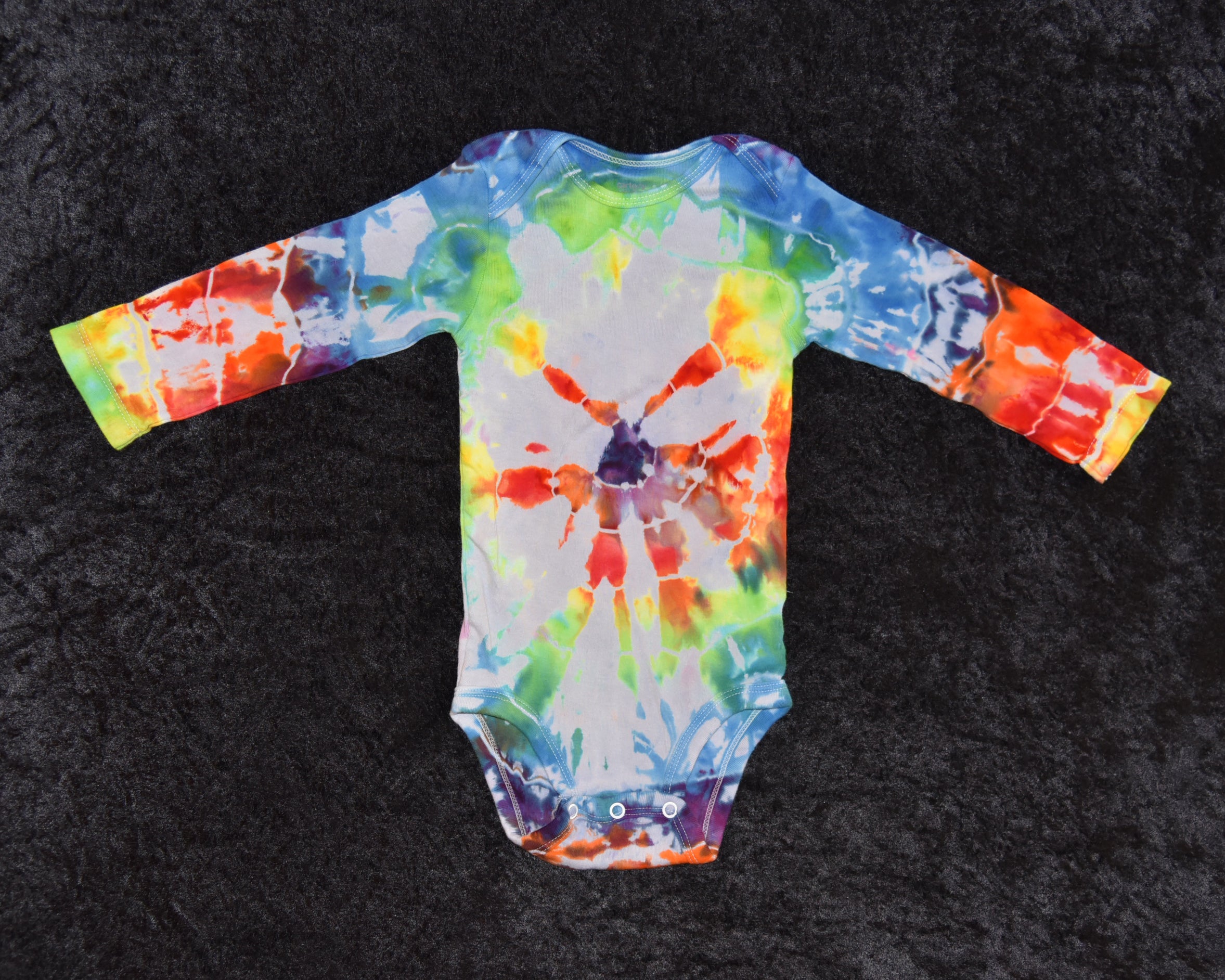 18 mo. bodysuit - Rainbow Bullseye