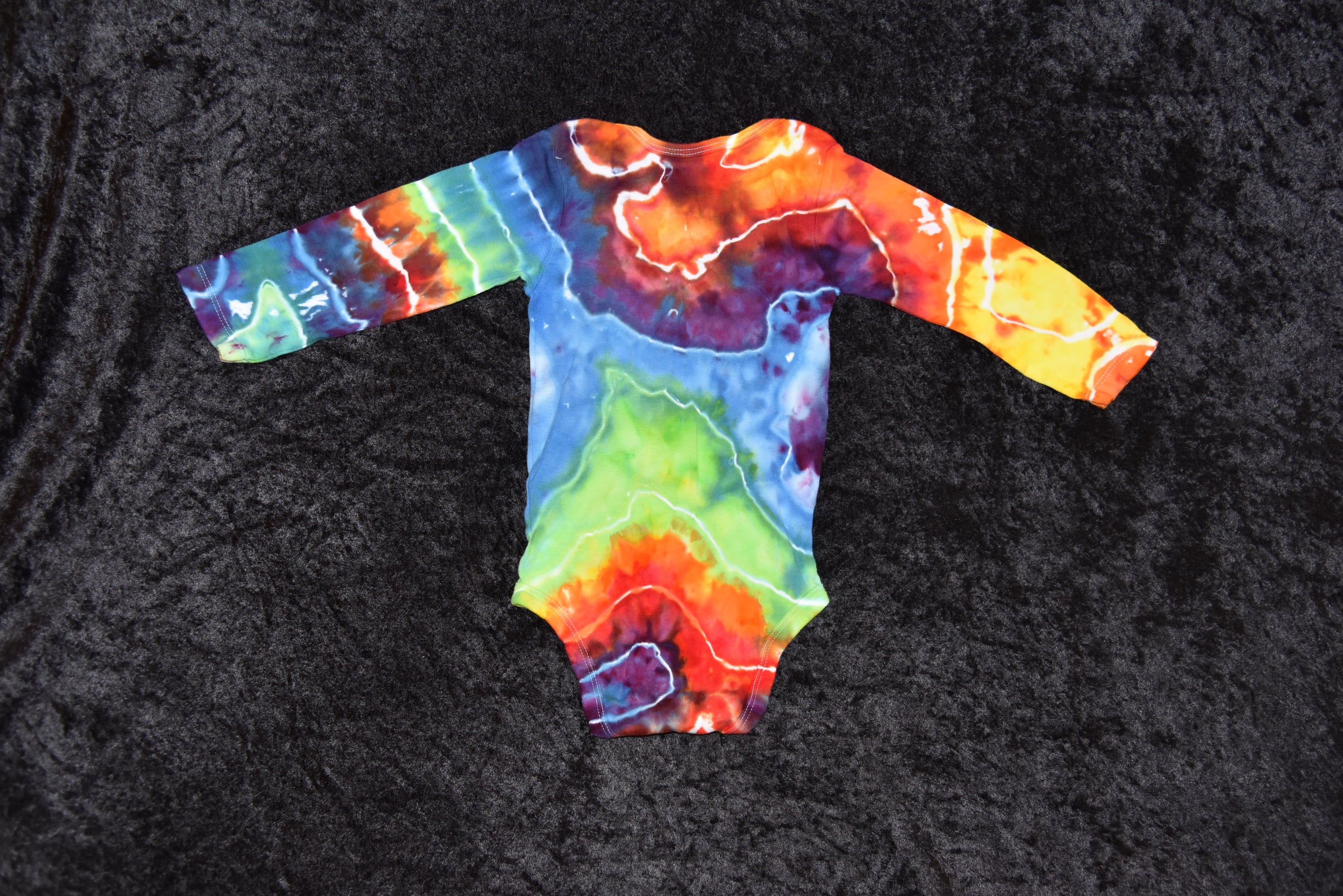 24 mo. bodysuit - Rainbow Geode