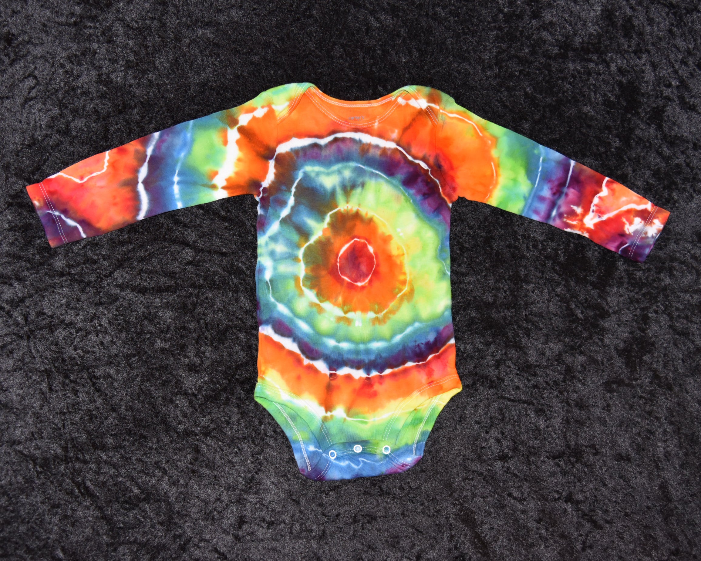 24 mo. bodysuit - Rainbow Bullseye
