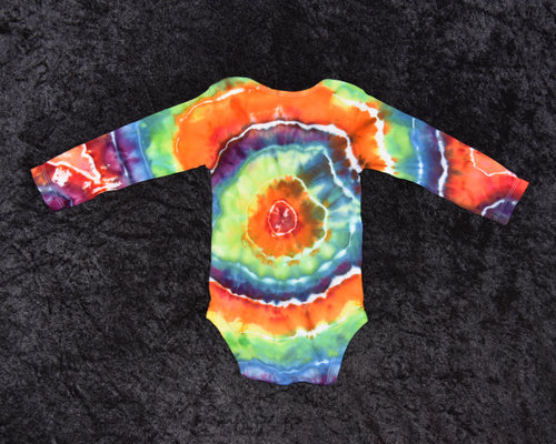 24 mo. bodysuit - Rainbow Bullseye