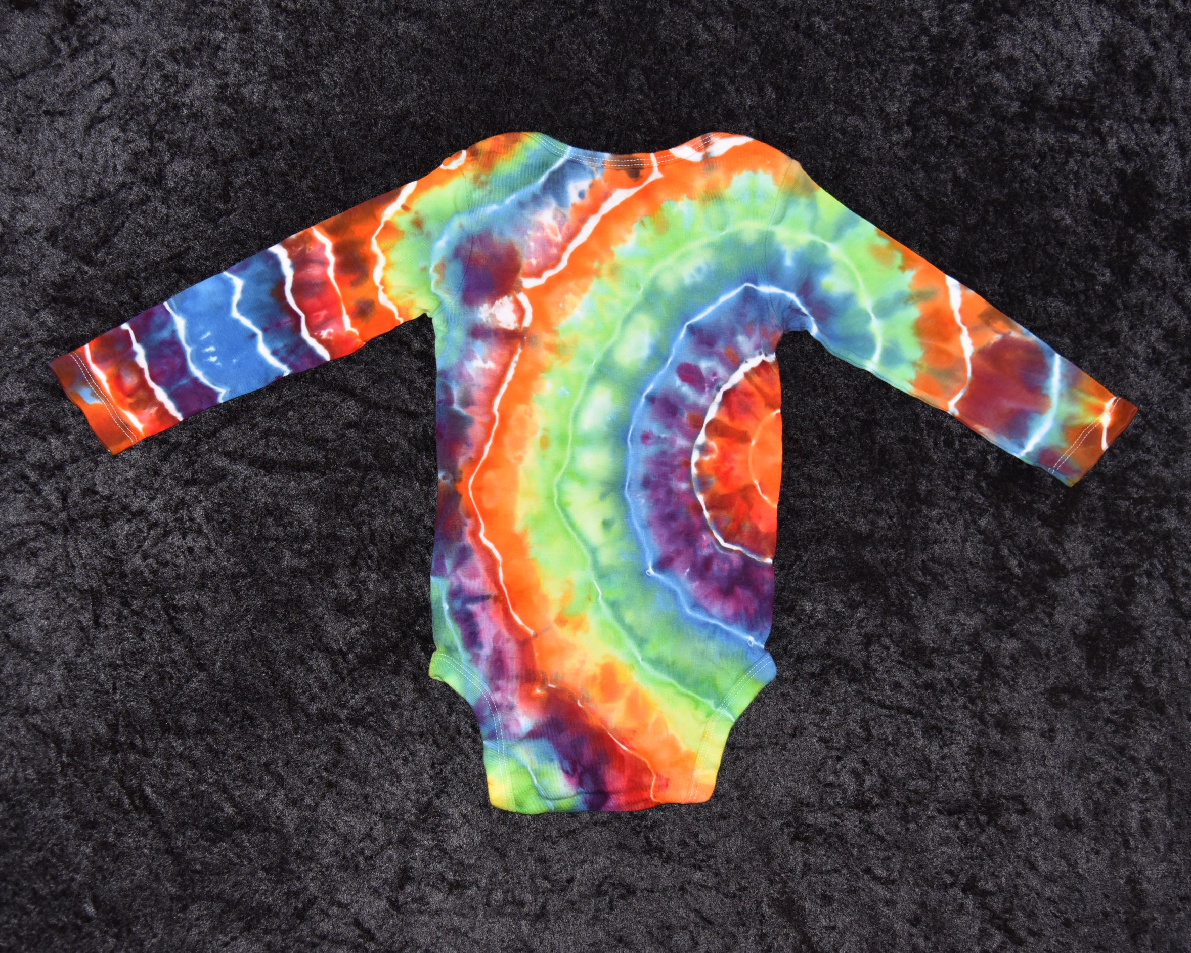 24 mo. bodysuit - Rainbow Geode