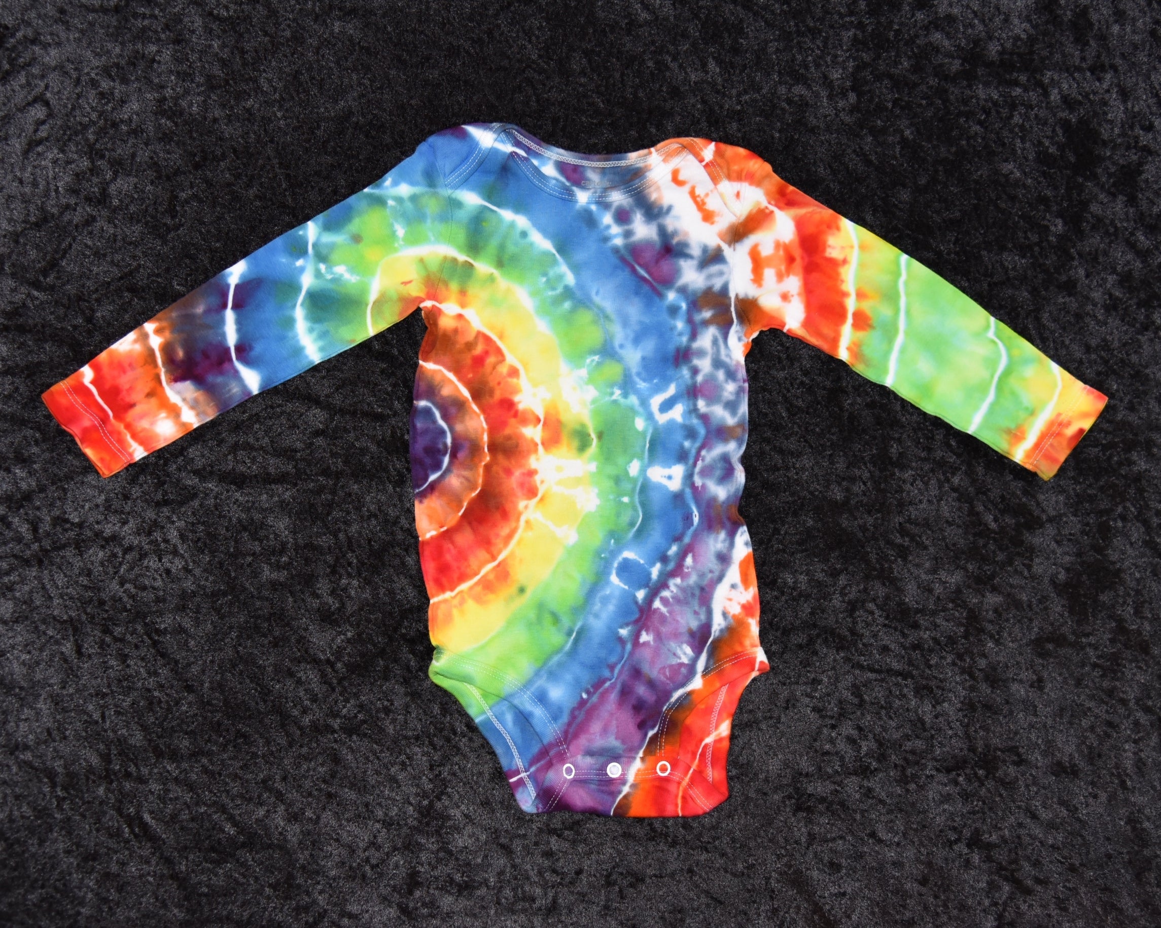 24 mo. bodysuit - Rainbow Side Bullseye