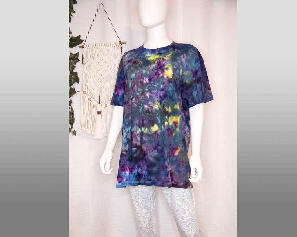 XL (adult) - T-Shirt - Abstract Galaxy design