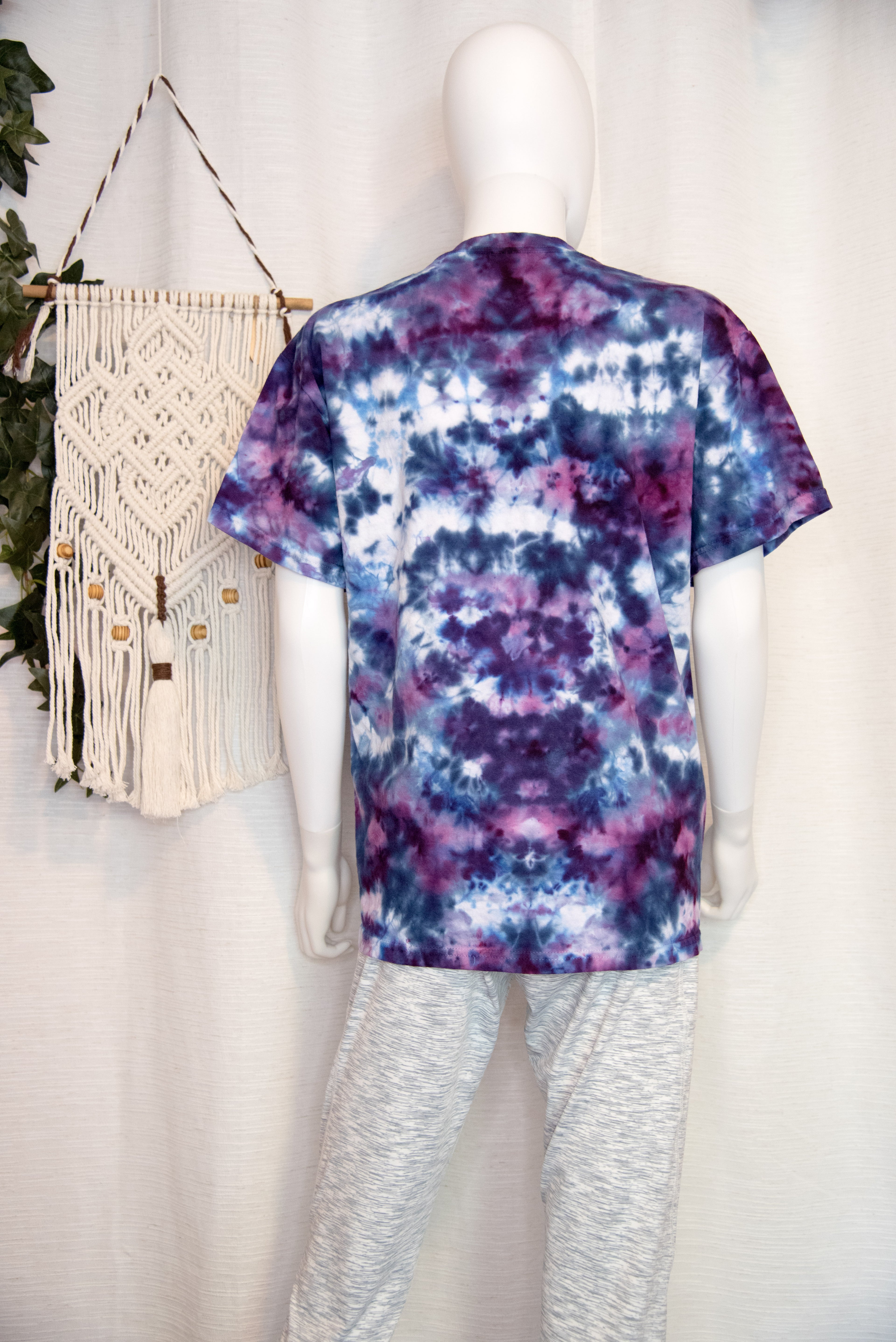 M (adult) - T-Shirt - Leaf Pattern