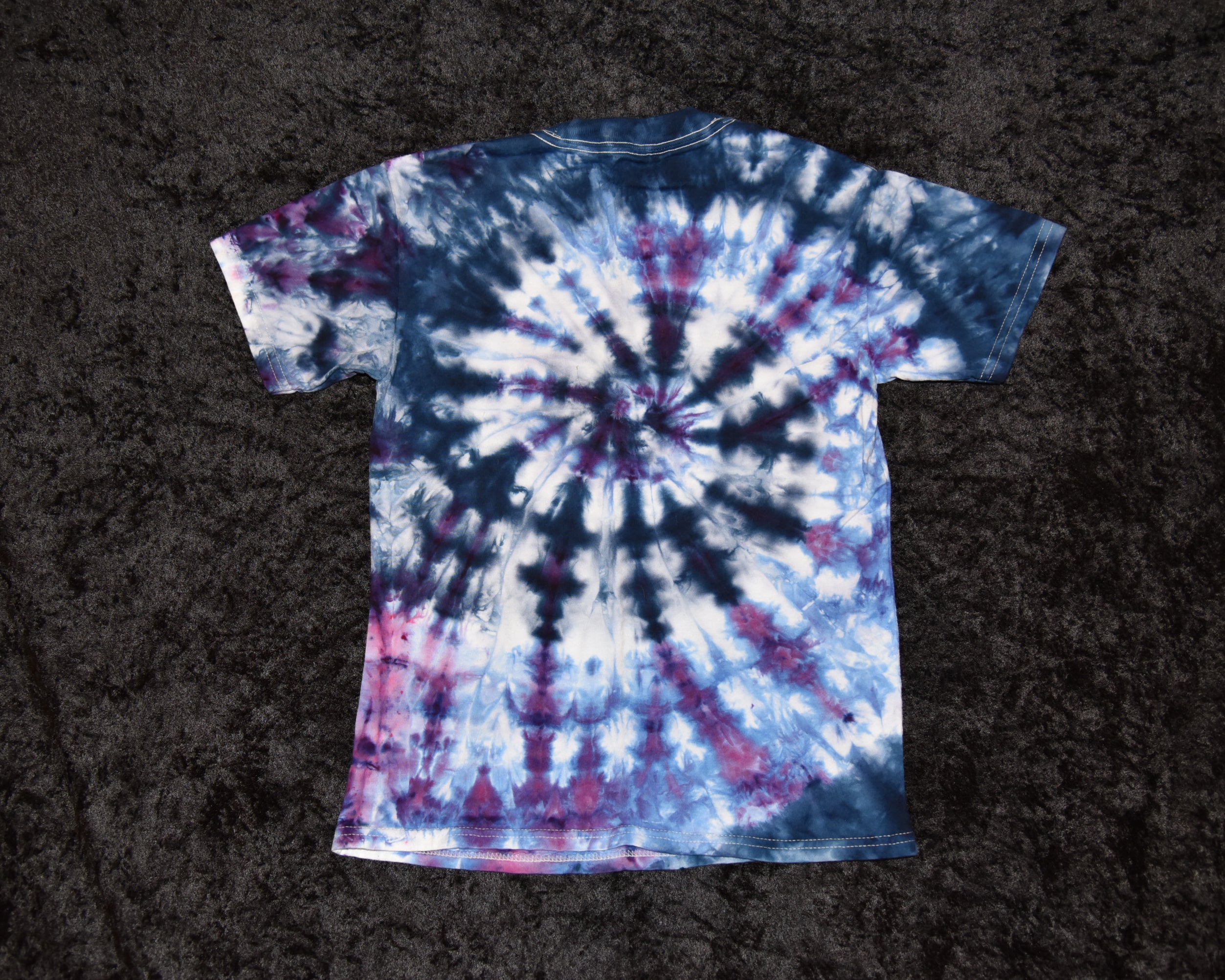 Youth (Size M) T-shirt - Purple Blue Spiral