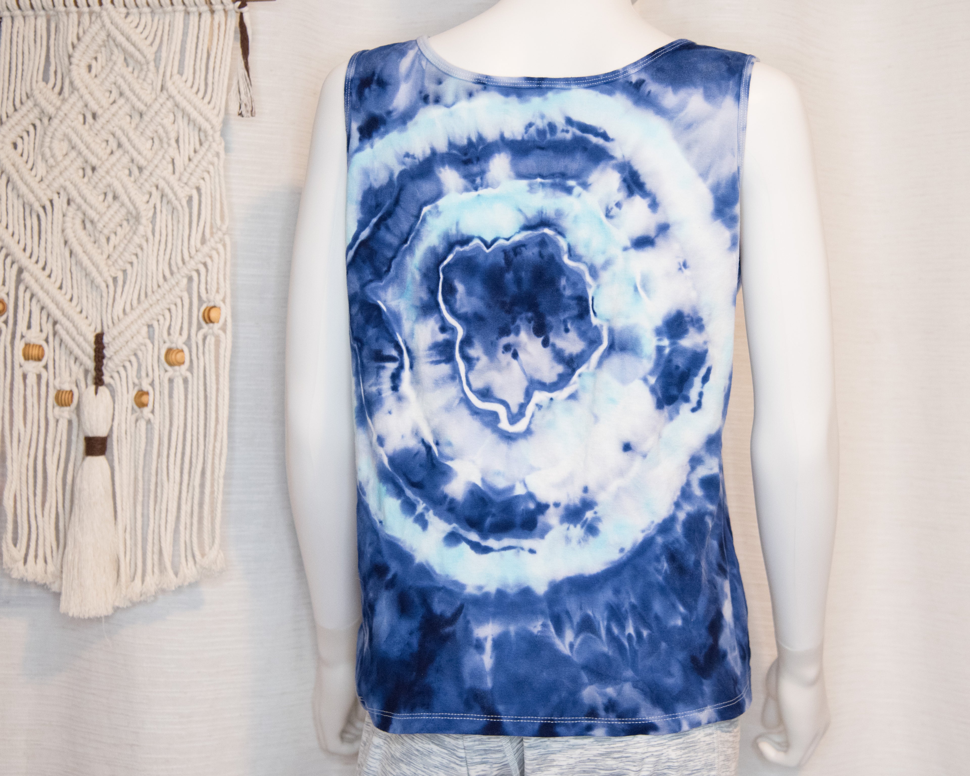 Women's Tank Top - Extra Large - Blue Circle