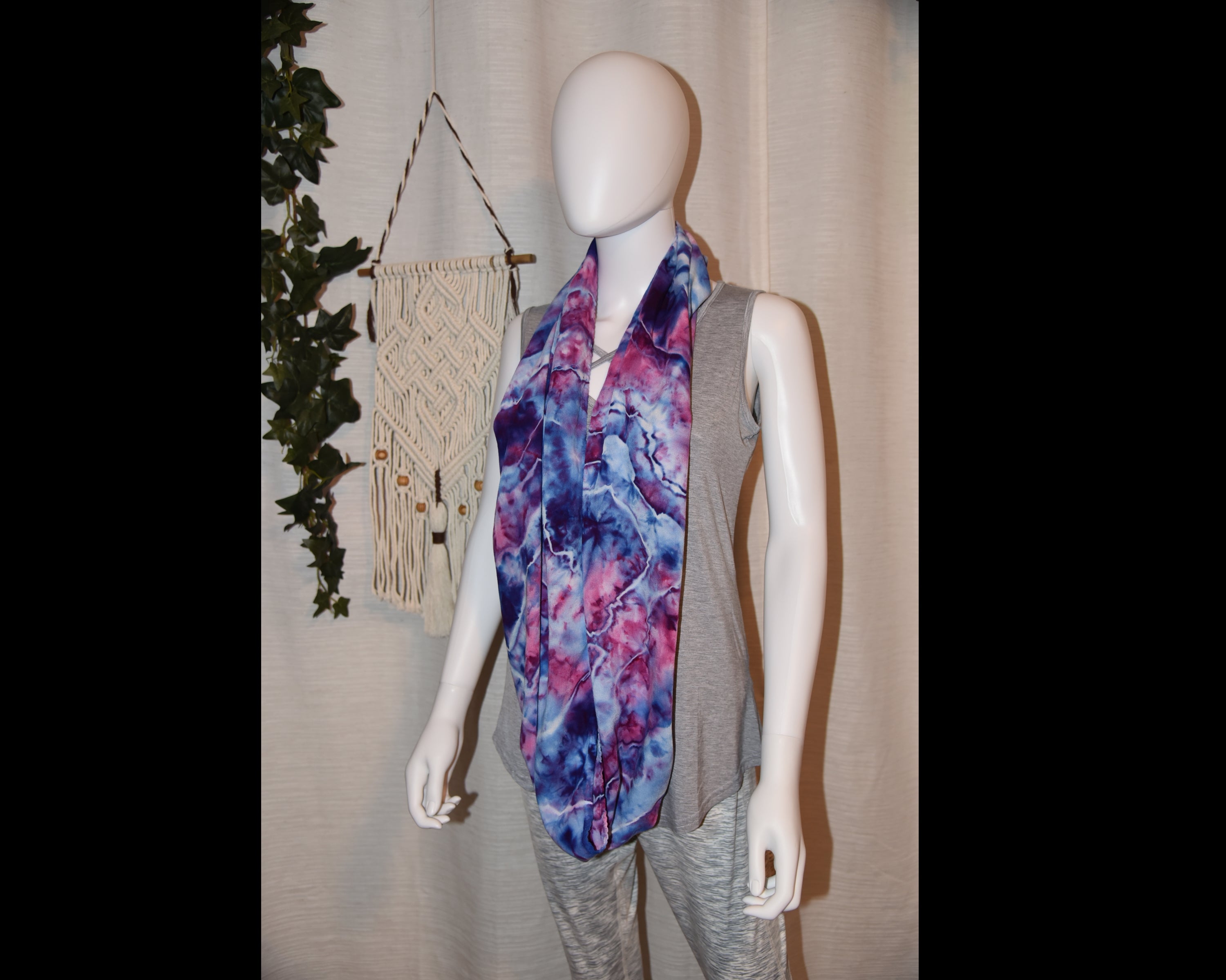 Circular Rayon Infinity Scarf - Pink Purple Geode