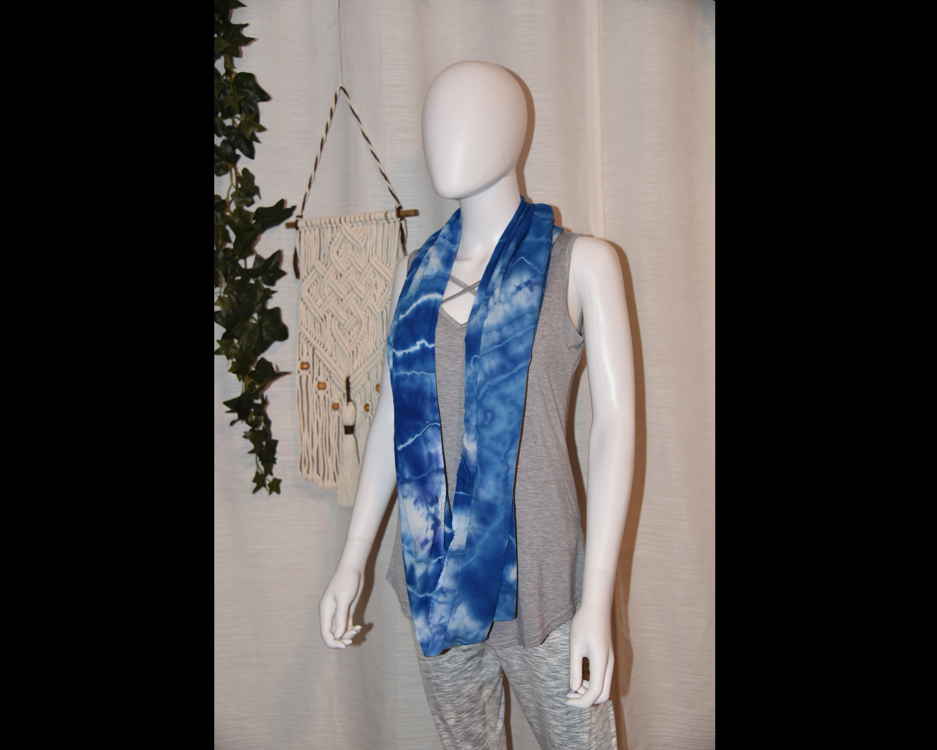 Circular Rayon Infinity Scarf - Blue