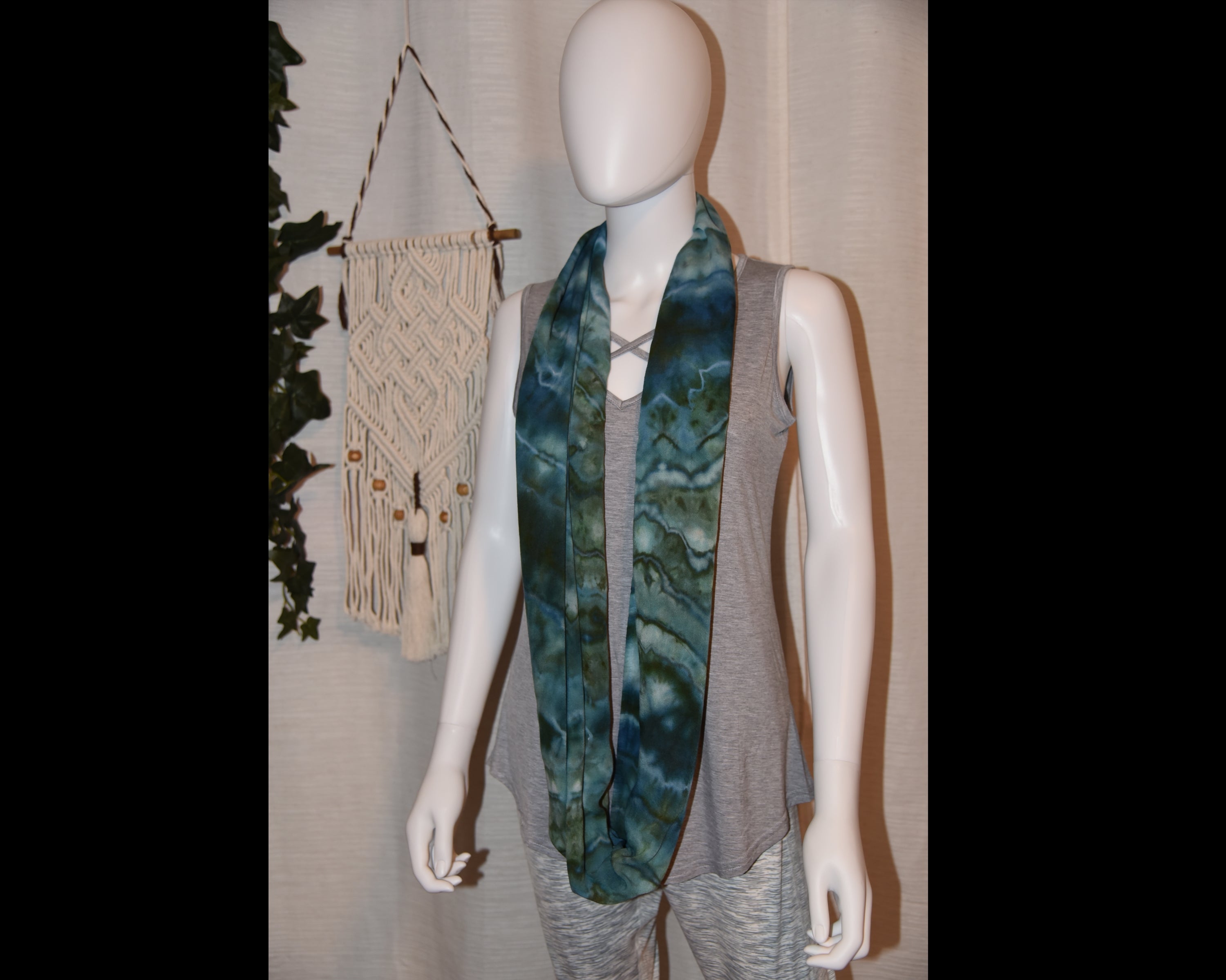 Circular Rayon Infinity Scarf - Blue Green