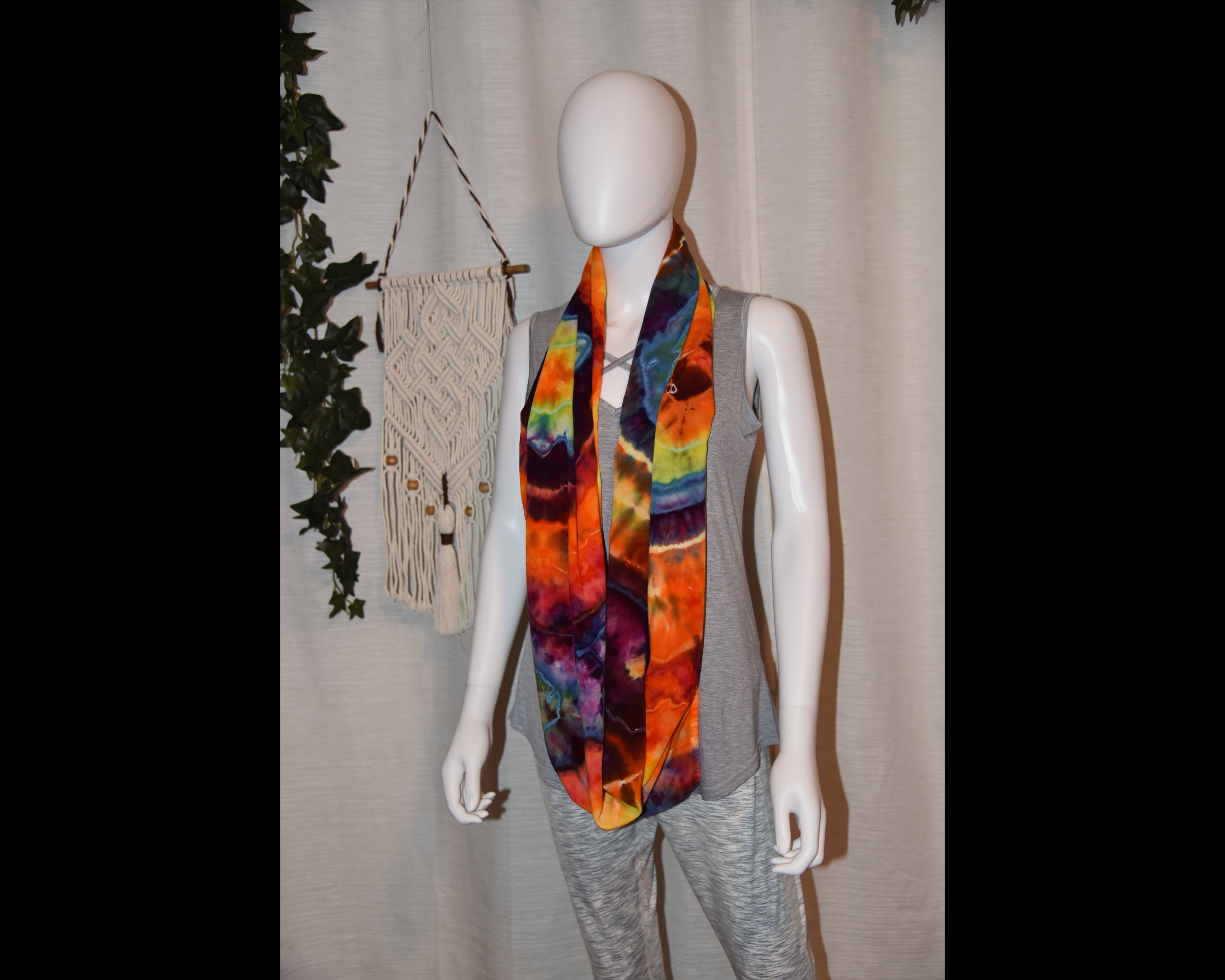 Circular Rayon Infinity Scarf - Rainbow Geode
