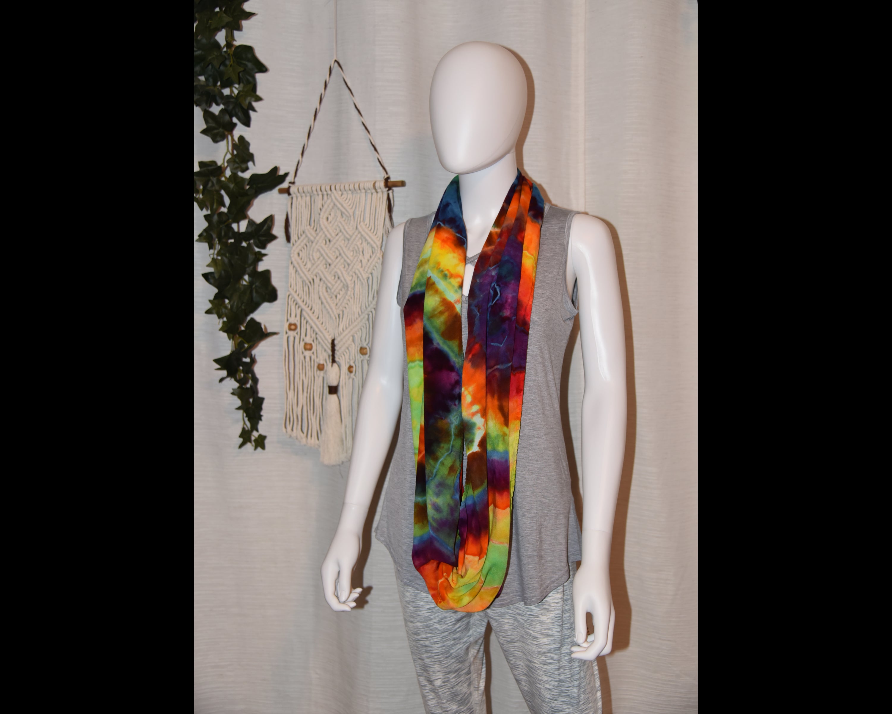 Circular Rayon Infinity Scarf - Rainbow Geode