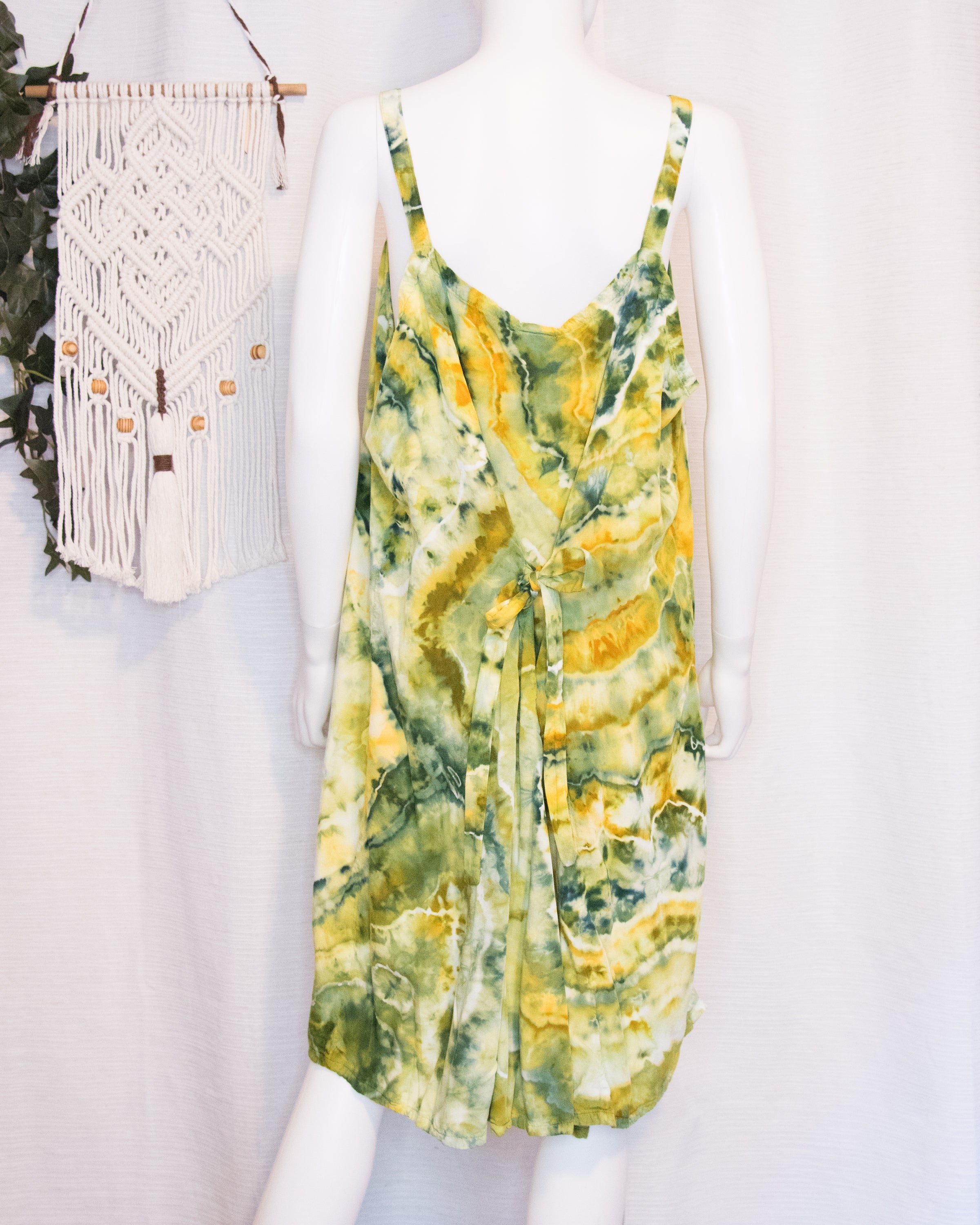 2XL - Short Rayon Dress - Green Yellow Geode
