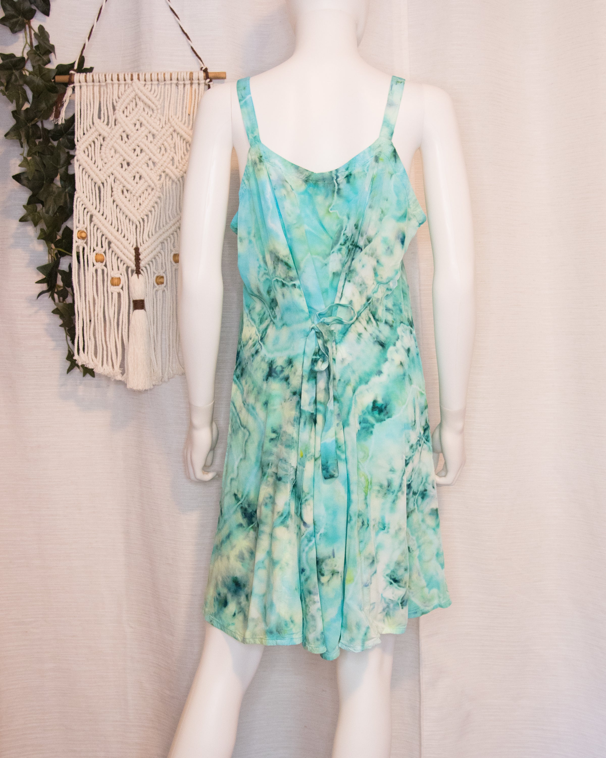 L - Short Rayon Dress - Aqua Geode