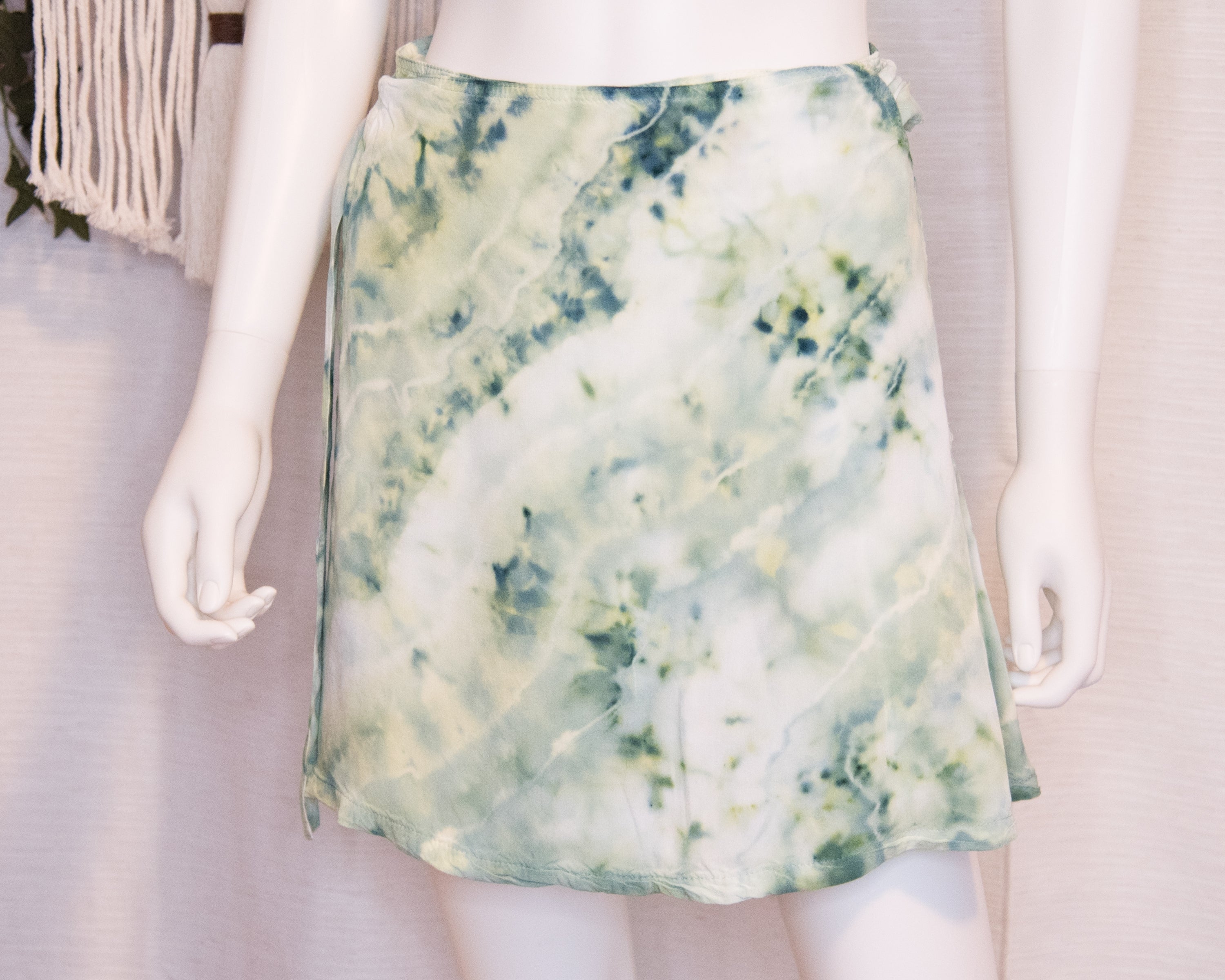Short Rayon Wrap Skirt - Green