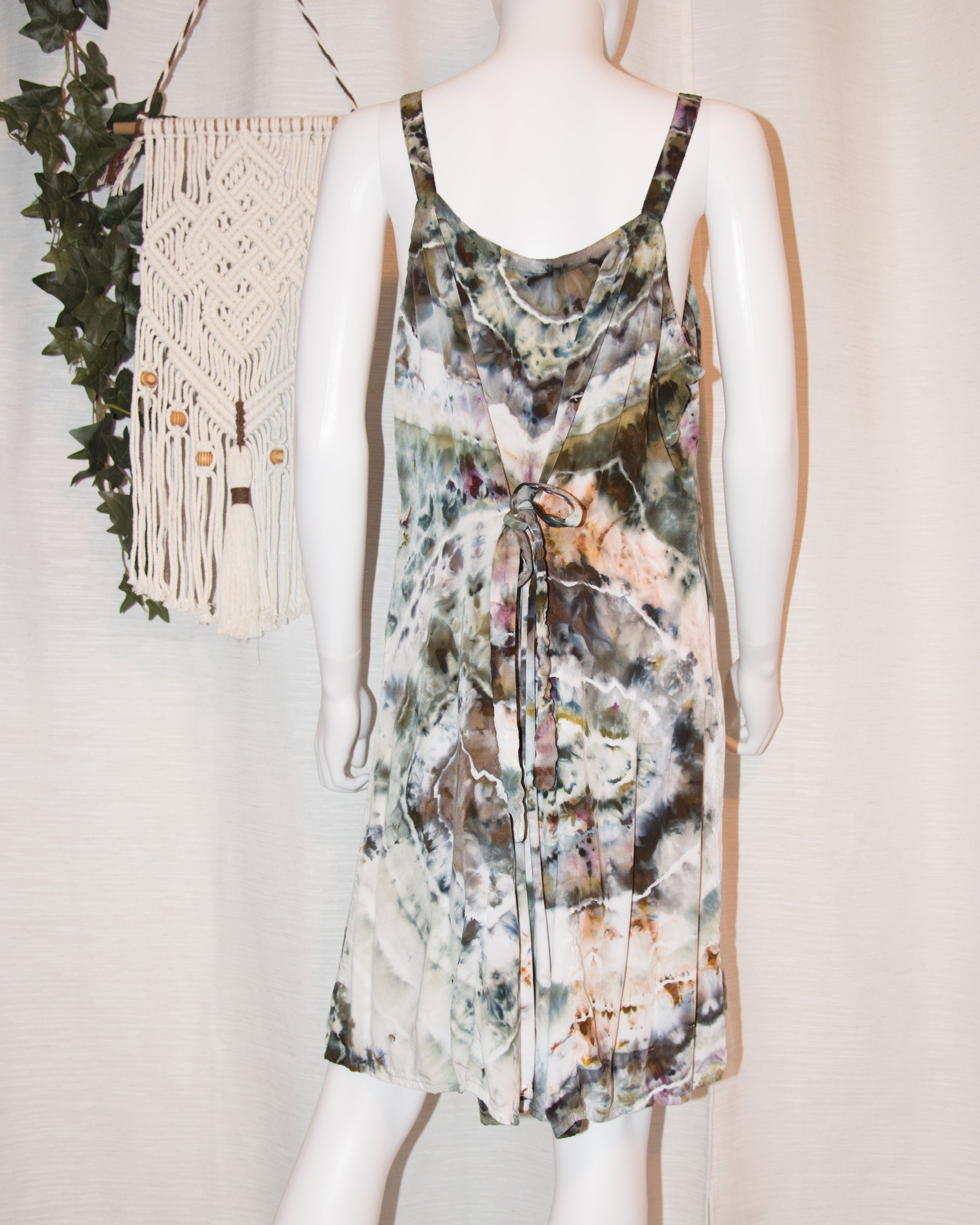XL - Short Rayon Dress - Earth toned Geode