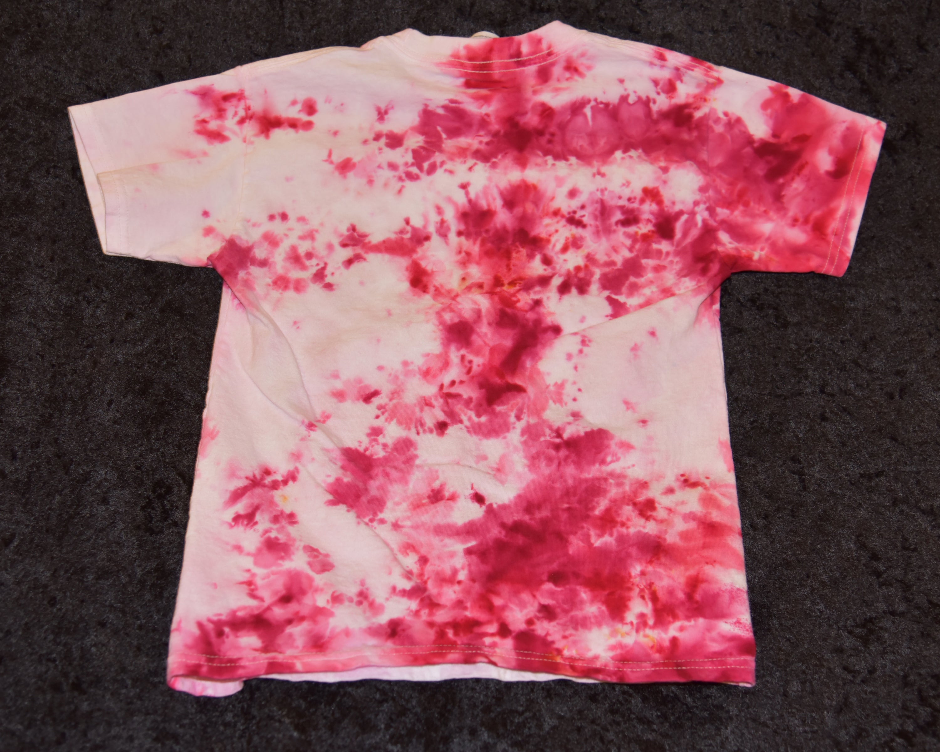 Youth (Size S) T-shirt - Pink Mandala