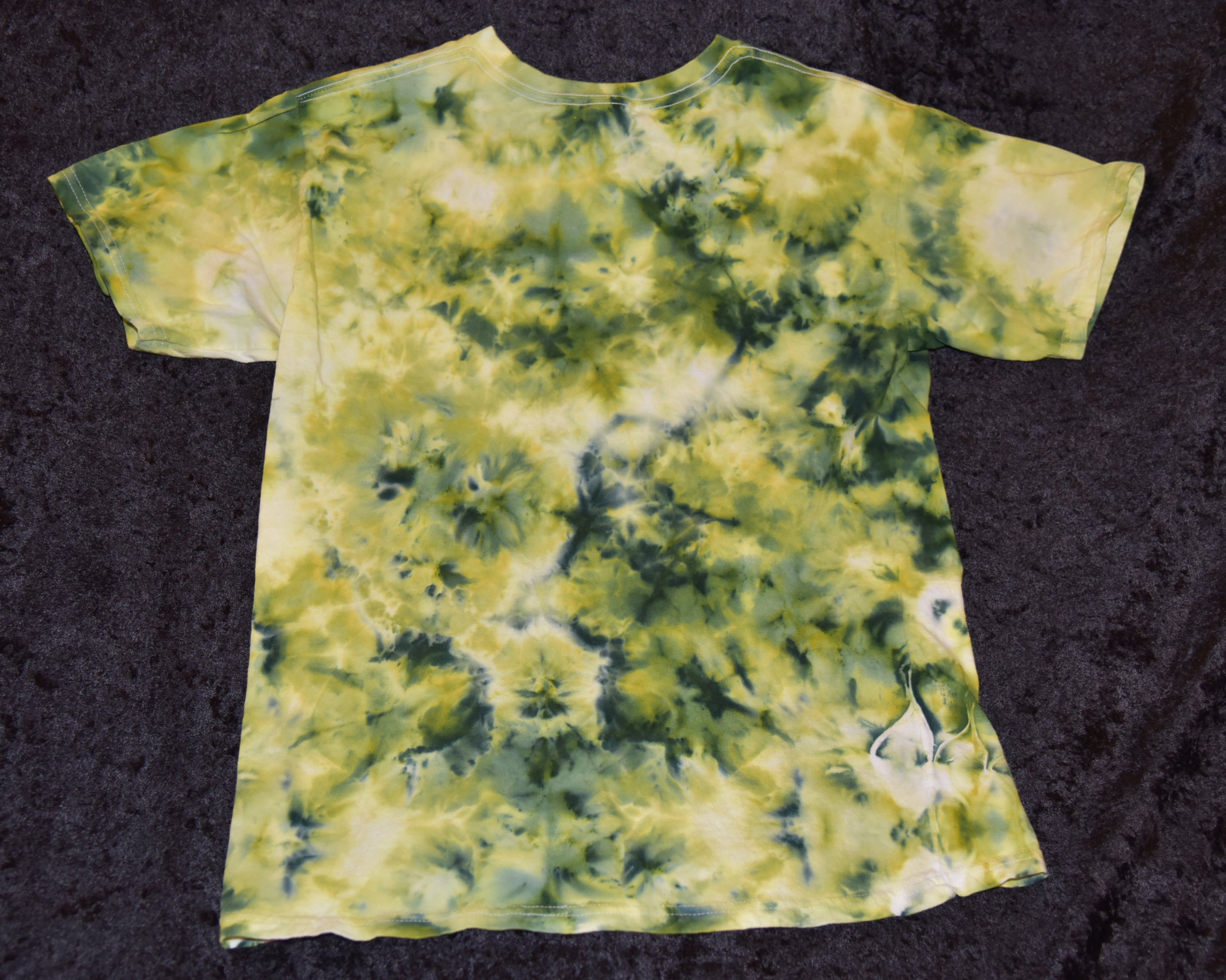 Youth (Size XL) T-shirt - Green Mandala