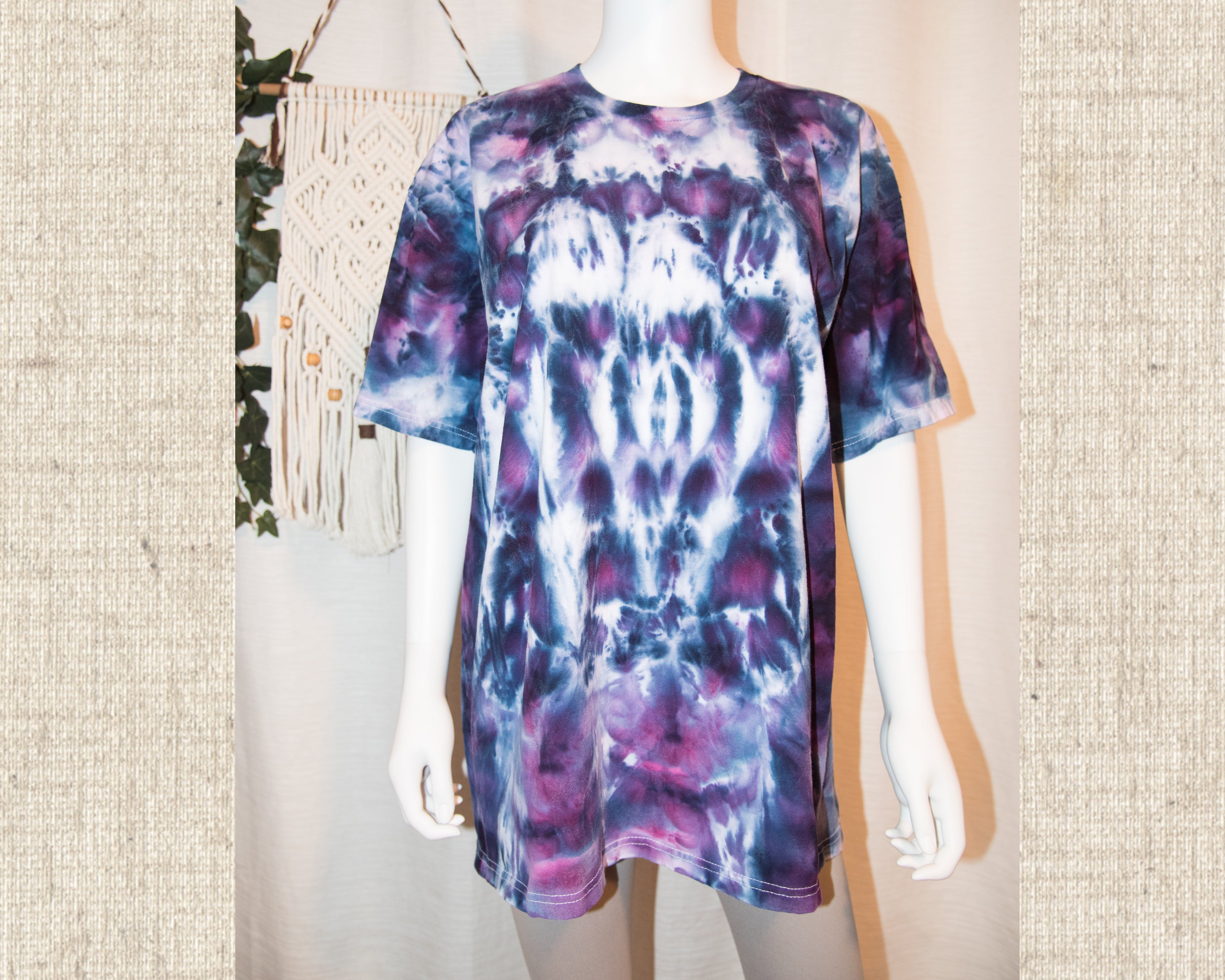 XL (adult) - T-Shirt - Purple