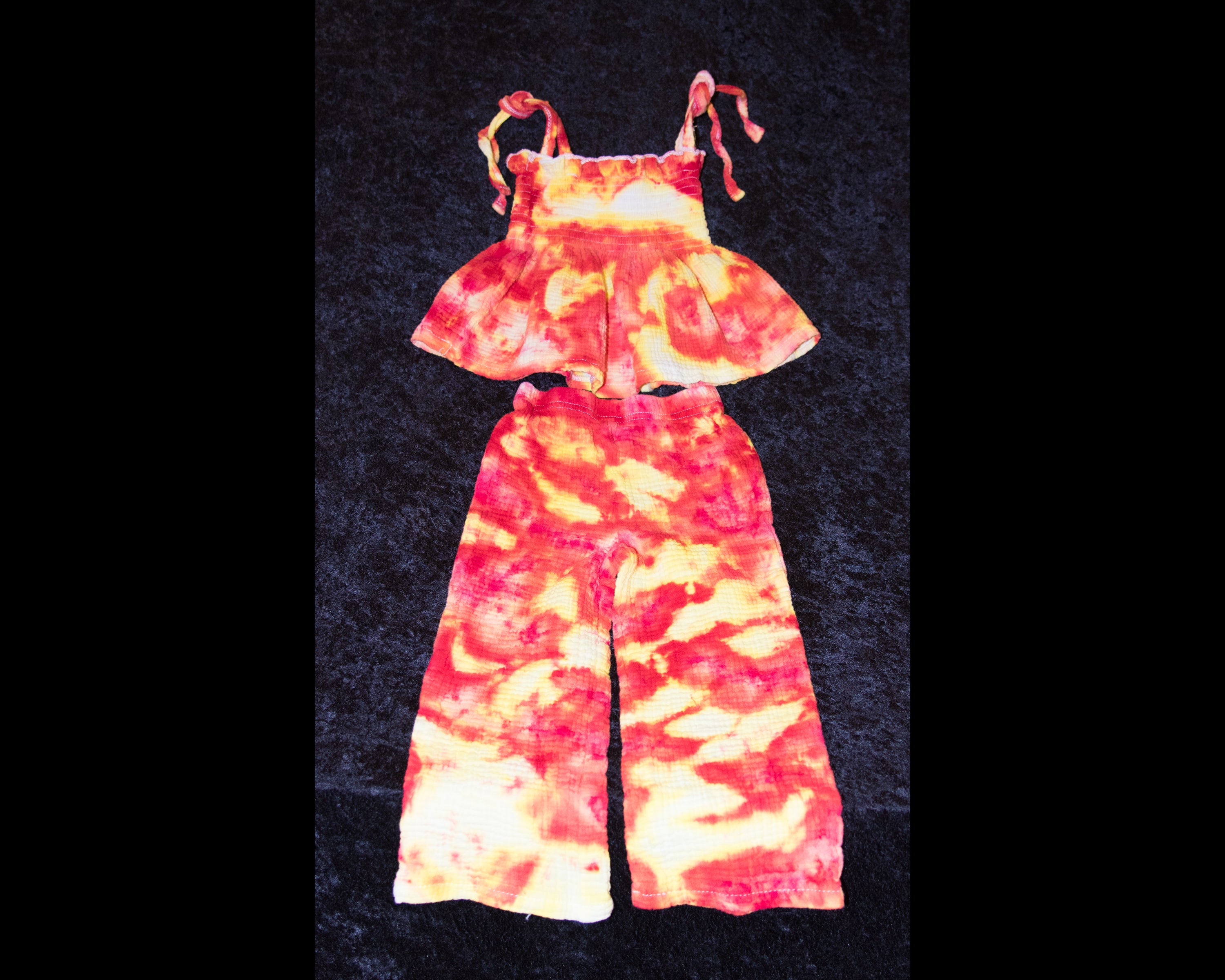 Toddler Set - Camisole top and pants - Size 2-3 years