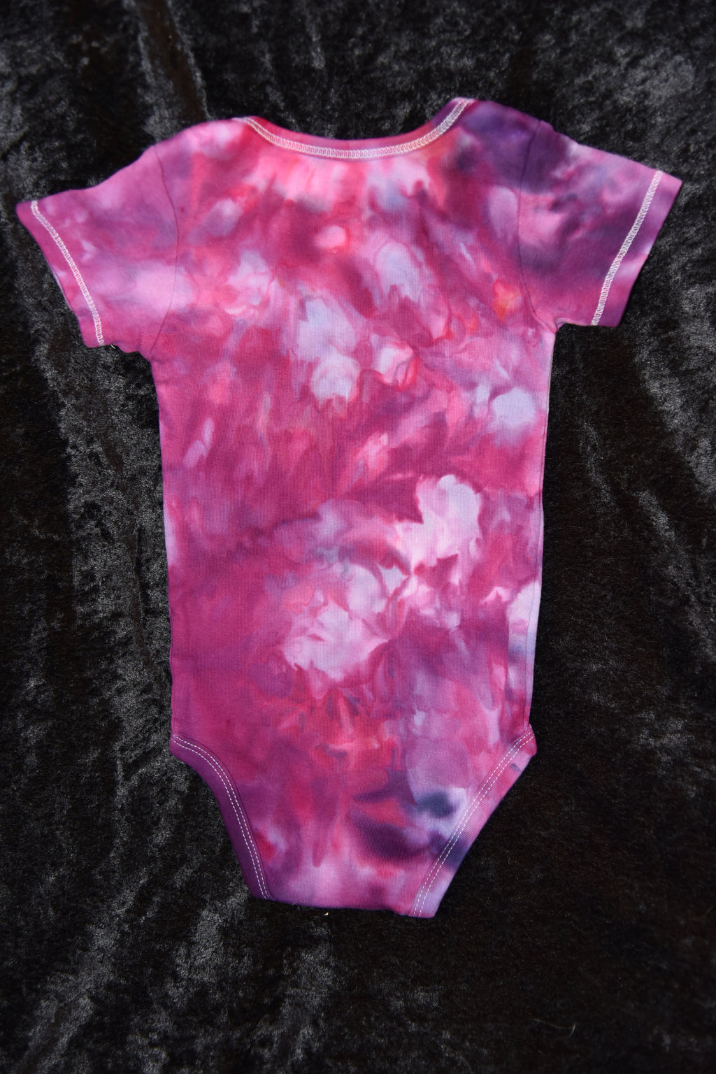18 mo. bodysuit - Raspberry (Dark Pink)