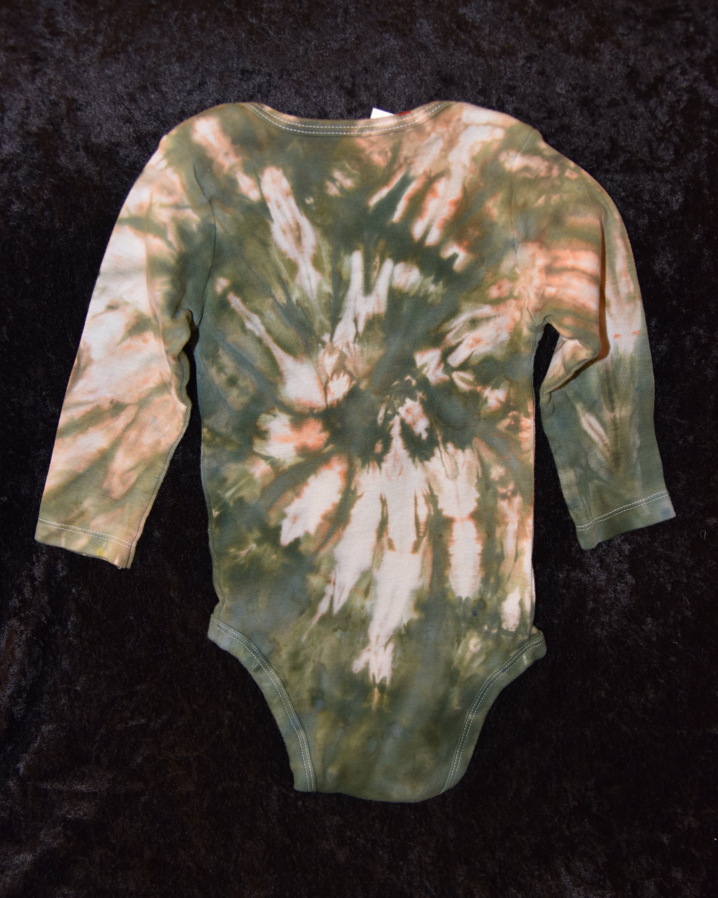 18 mo. bodysuit - Ecru & Sage Green