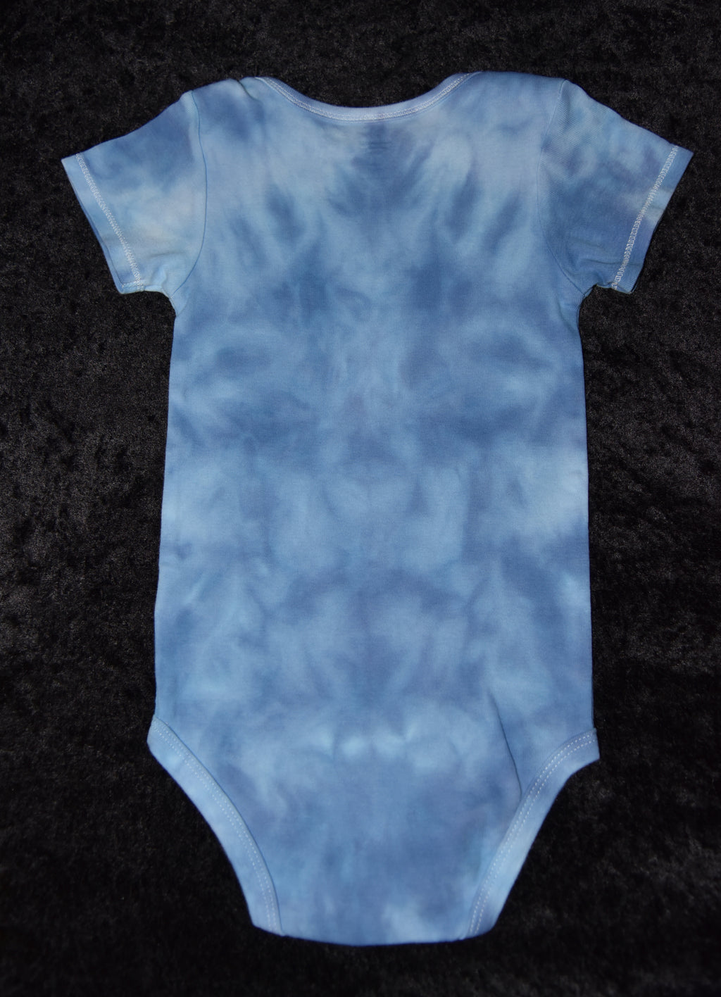 24 mo. bodysuit - blue heart