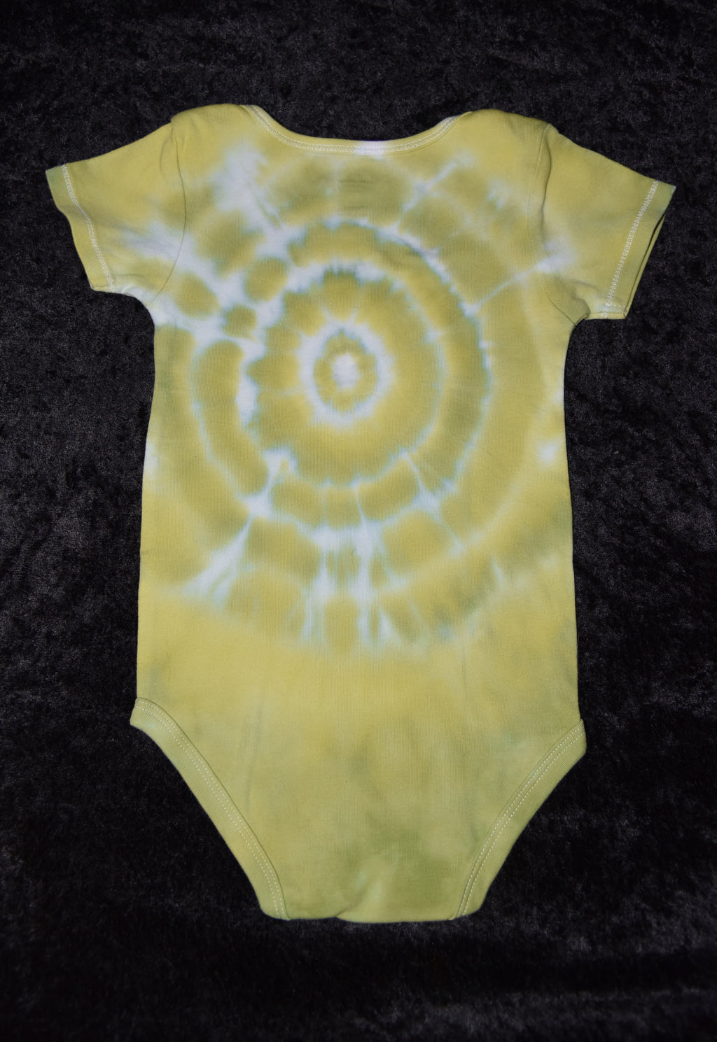 24 mo. bodysuit - Green and Yellow Bullseye