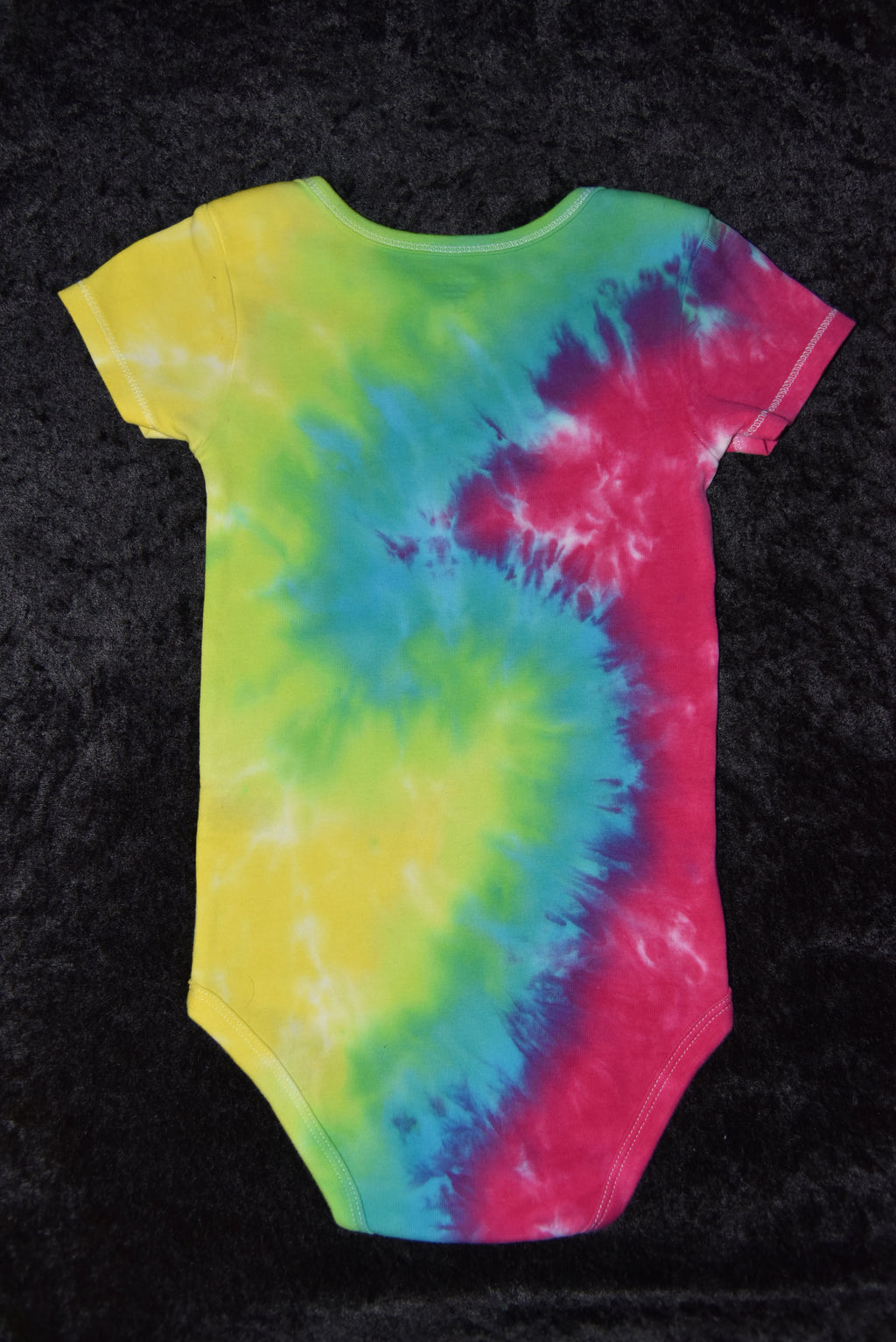 24mo. bodysuit - Rainbow wave