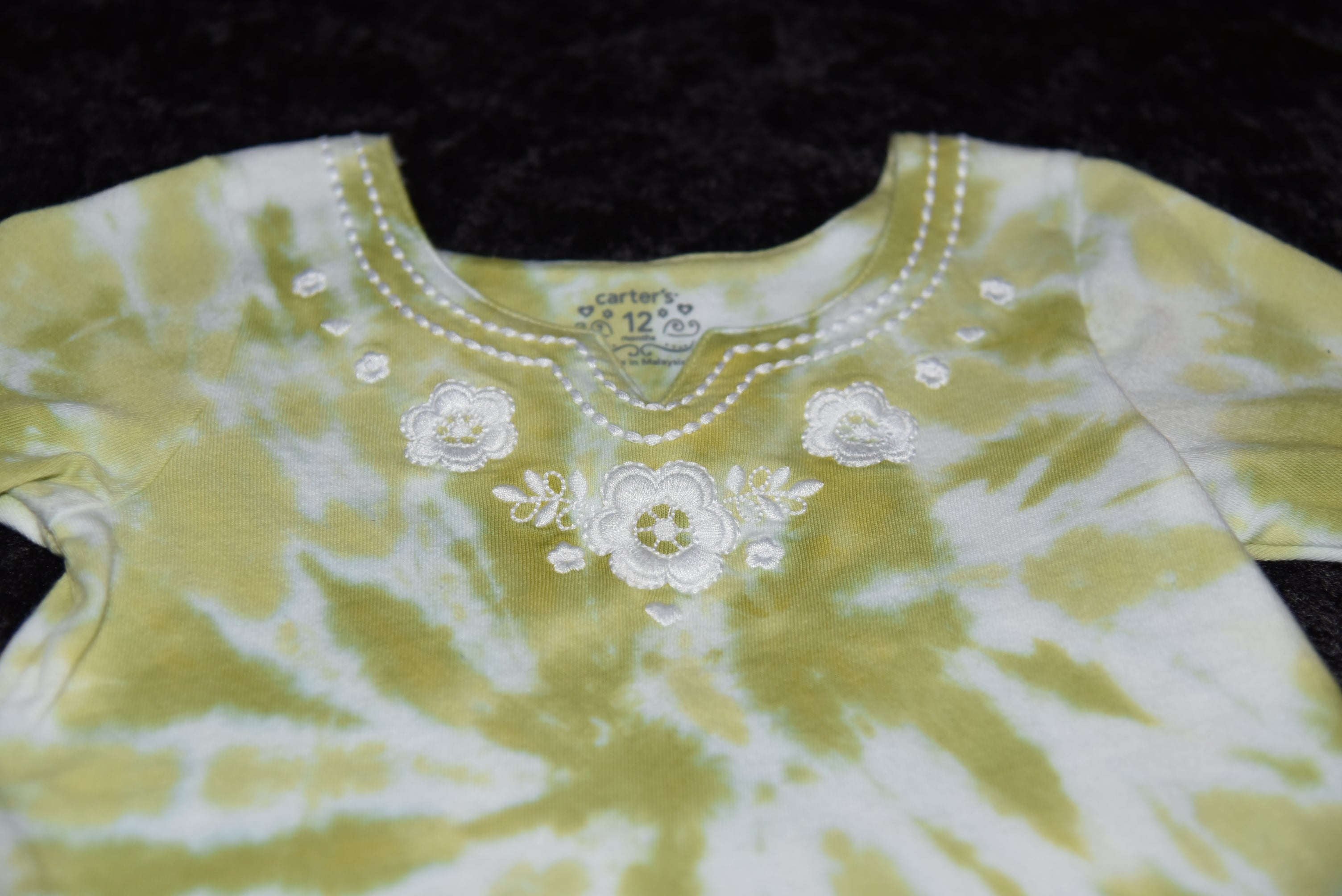 12mo Bell-sleeved Shirt - Green Spiral