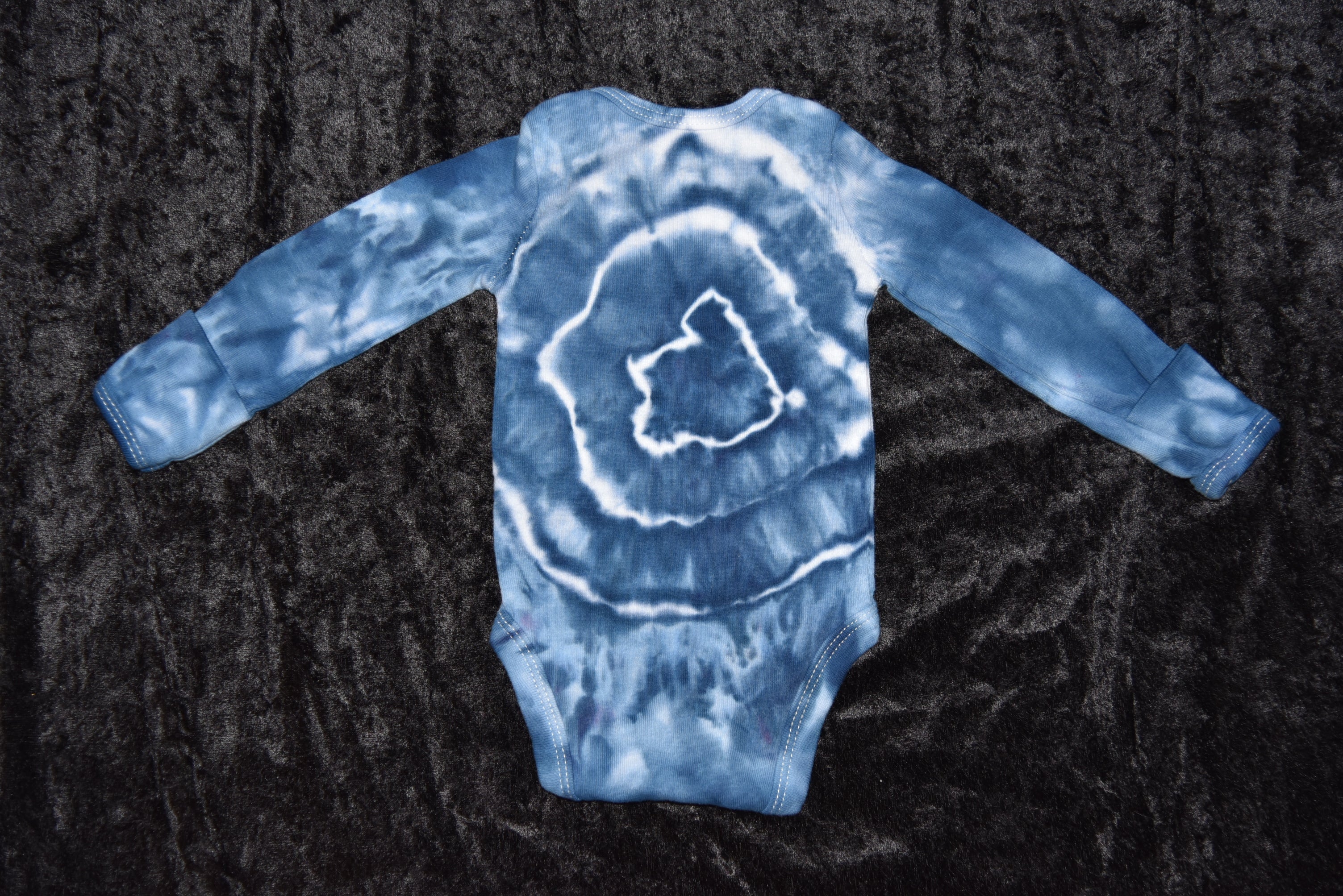 Newborn bodysuit - Indigo Blue