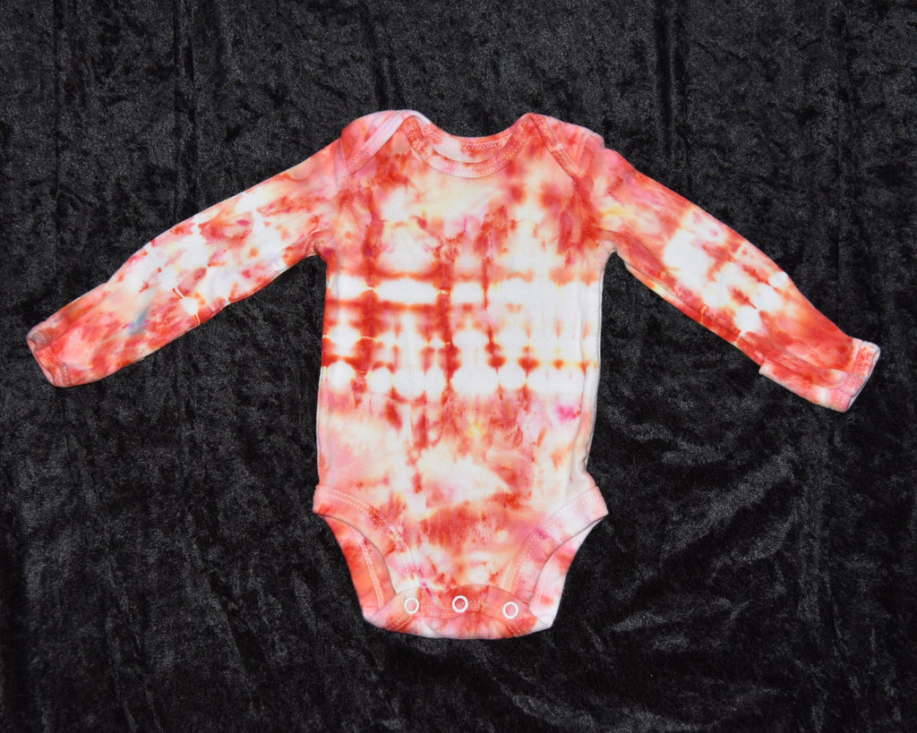 Newborn bodysuit - Coral Pink