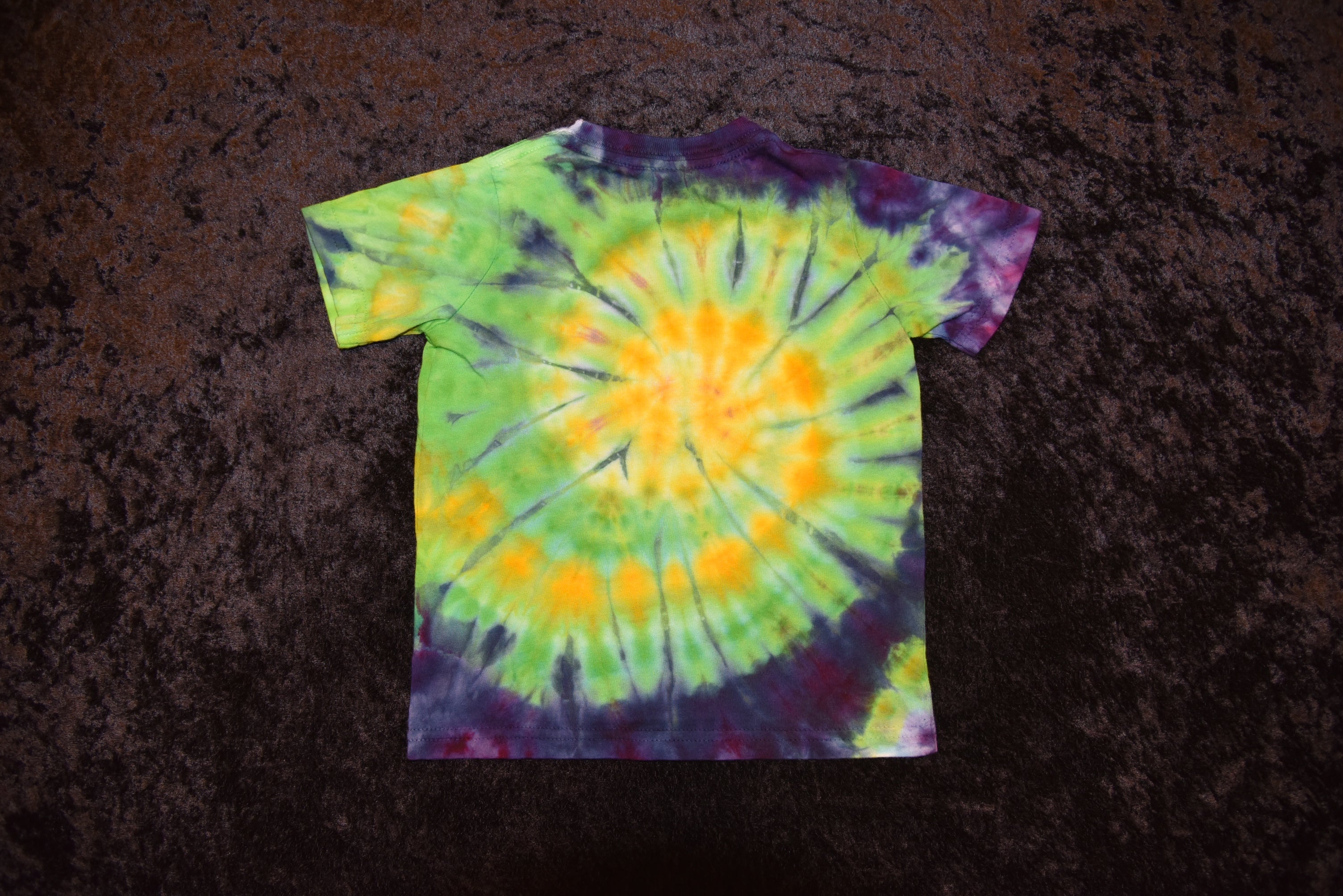 Toddler (Size 2) T-shirt - Spiral Pattern