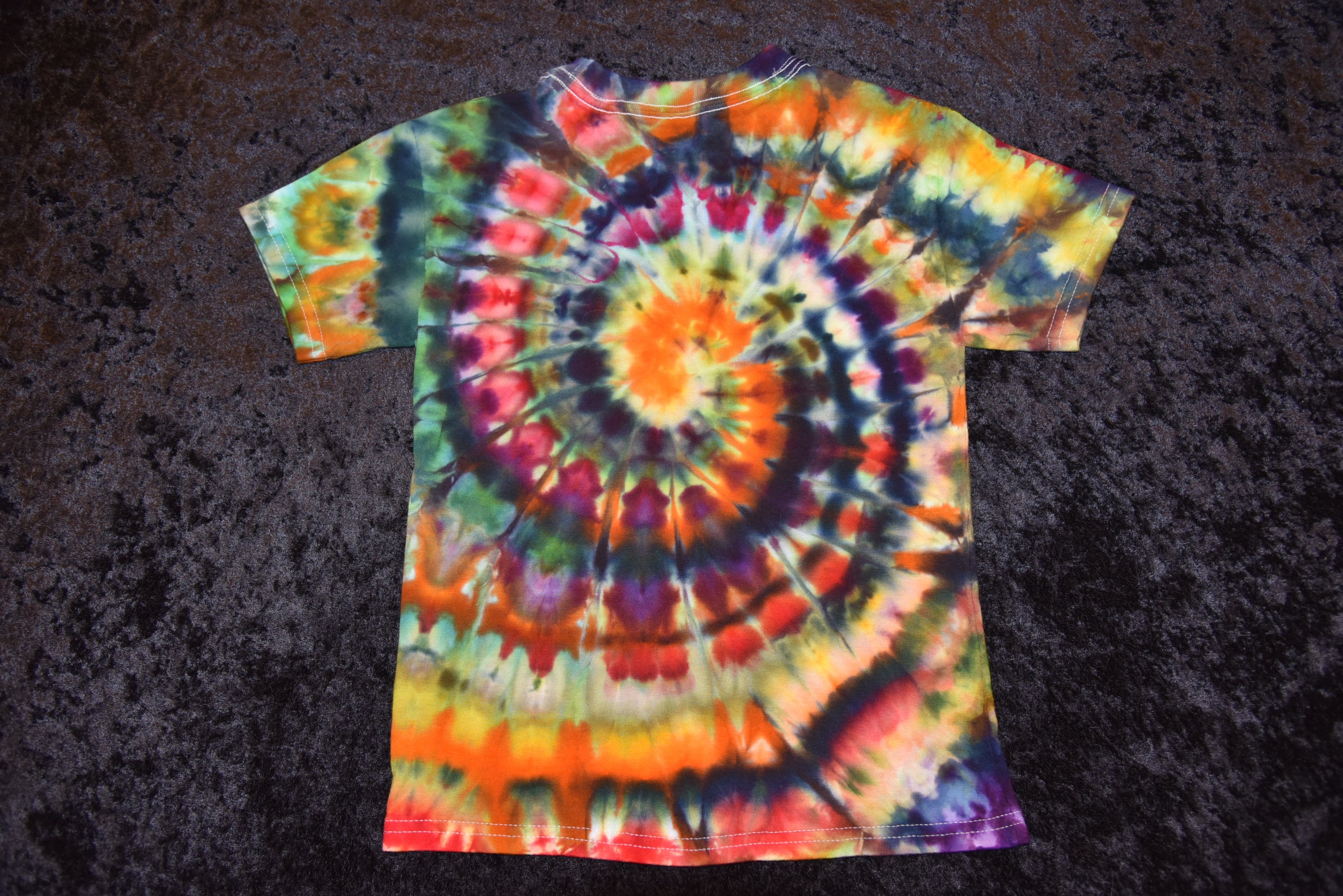 Youth (Size XS) T-shirt - Spiral Pattern